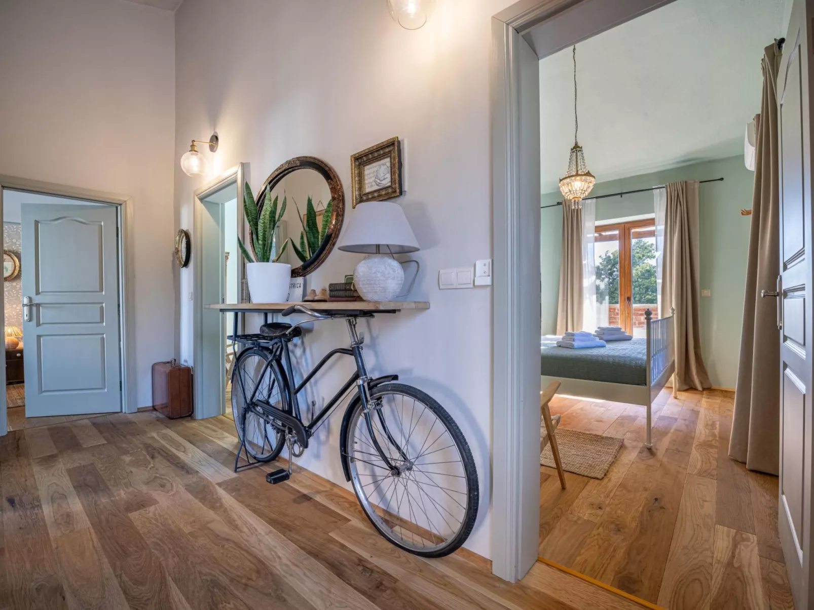 Villa Paradis 13-Binnen