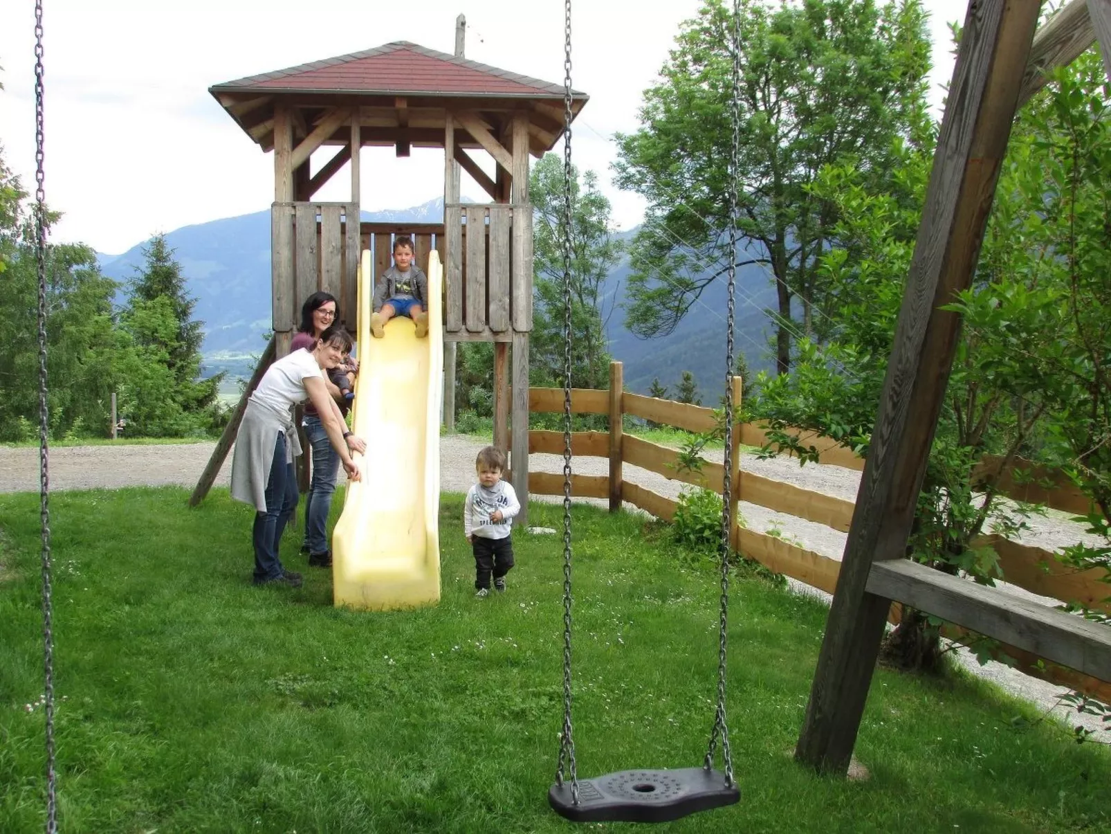 Waldblick in Steinfeld-Buiten