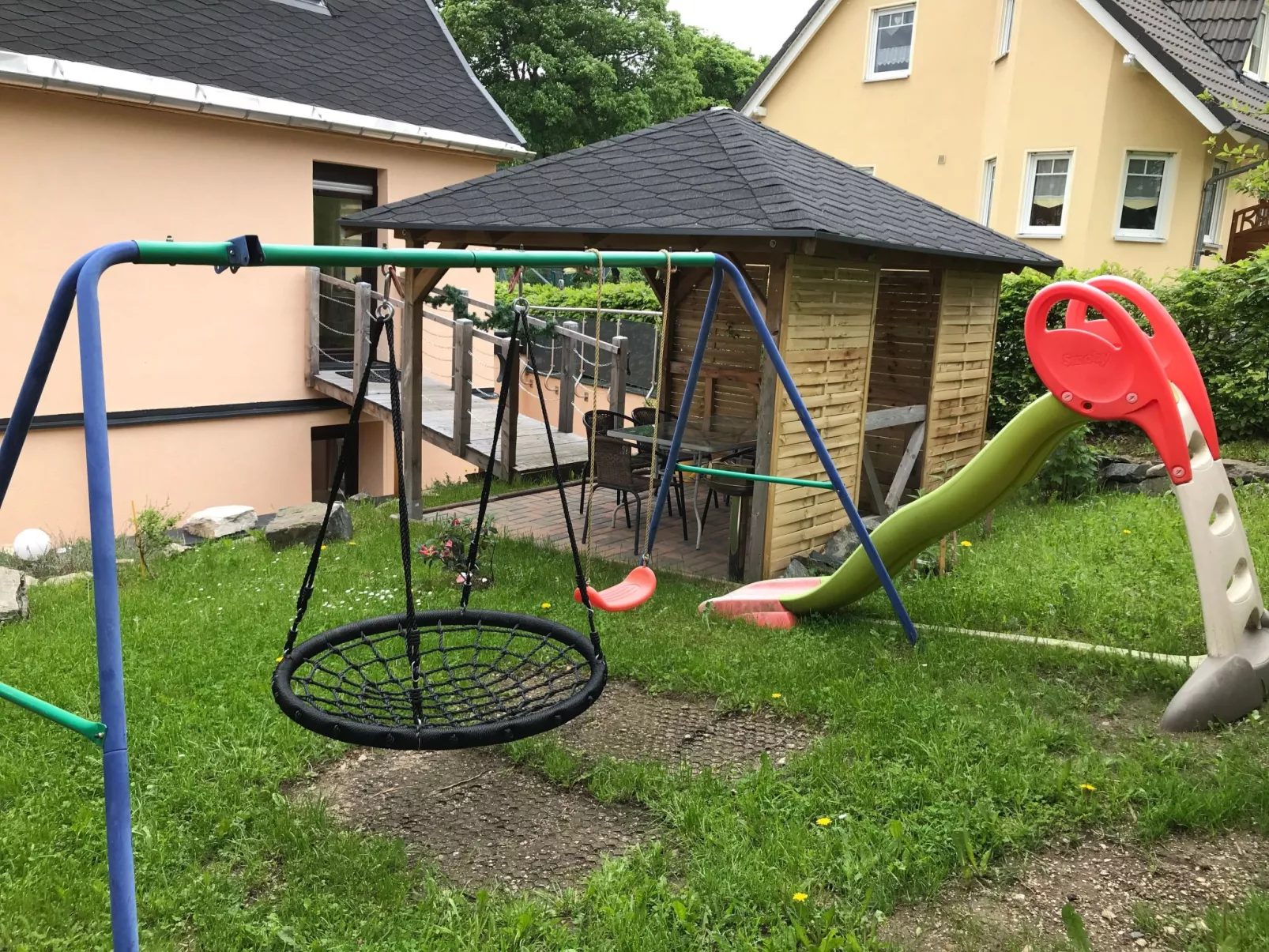 Schöne Ferienwohnung in Kurort Oberwiesenthal - Buiten