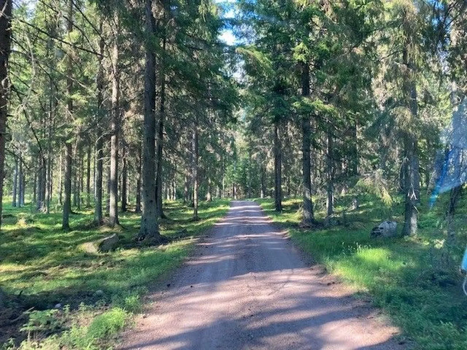 In Tibro mit Kleinem Garten-Binnen