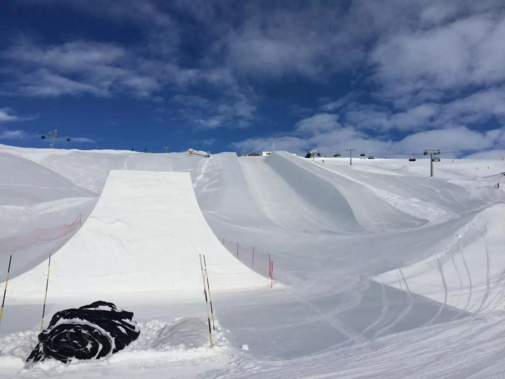 Wohnung mit Blick auf die Berge-Image-tags.info