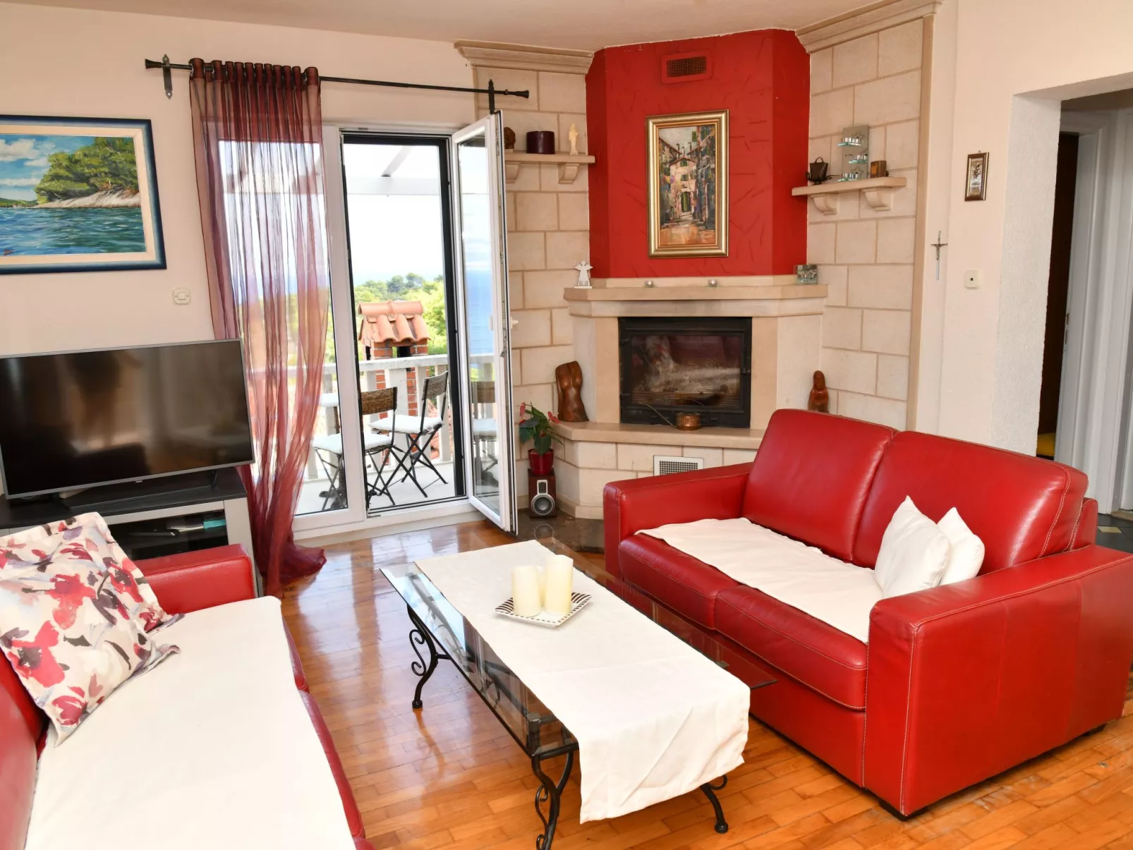 Ferienvilla in ruhiger Lage mit Pool-Binnen