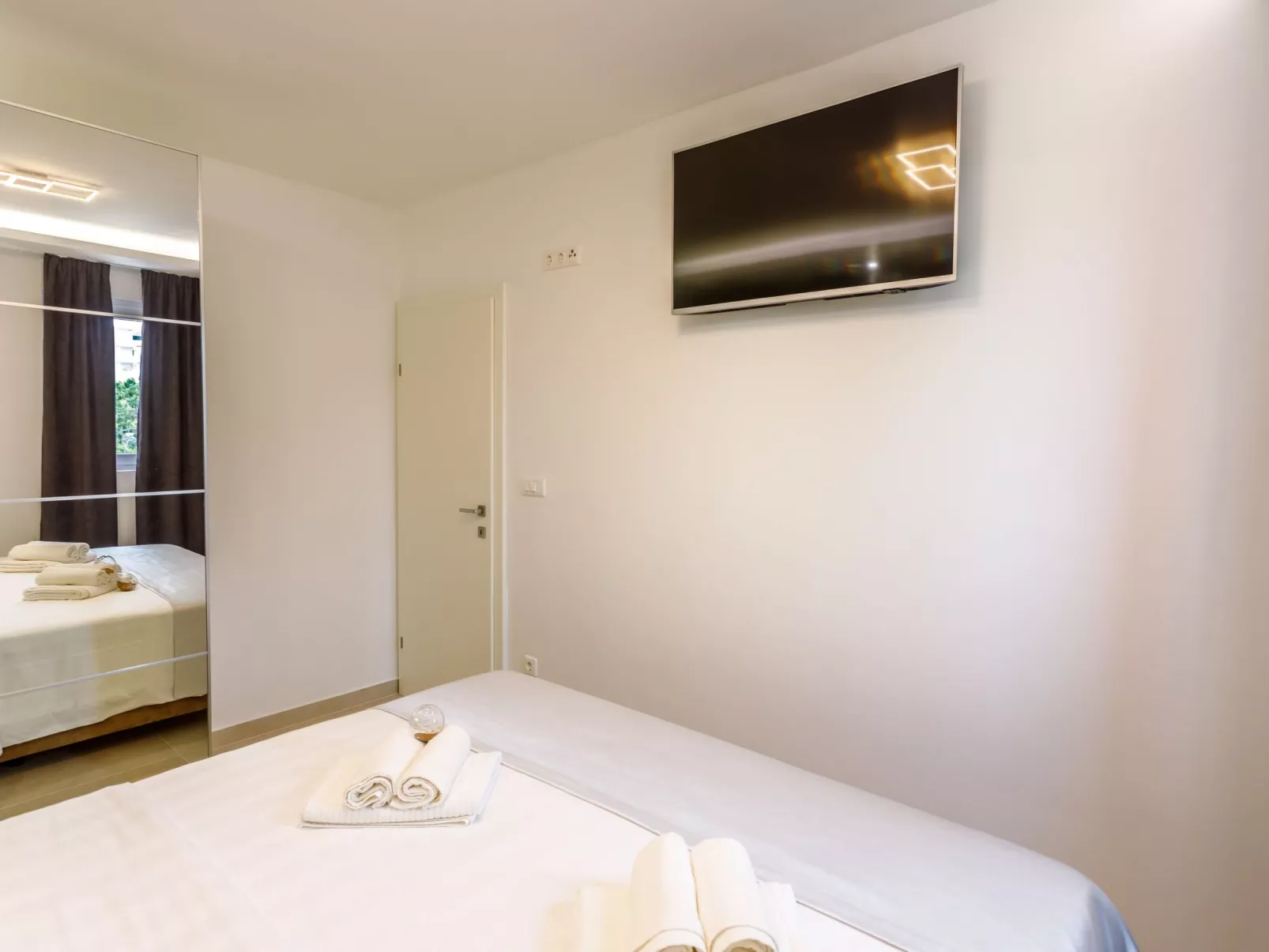 "Villa Tango2" mit Blick auf das Wasser-Binnen