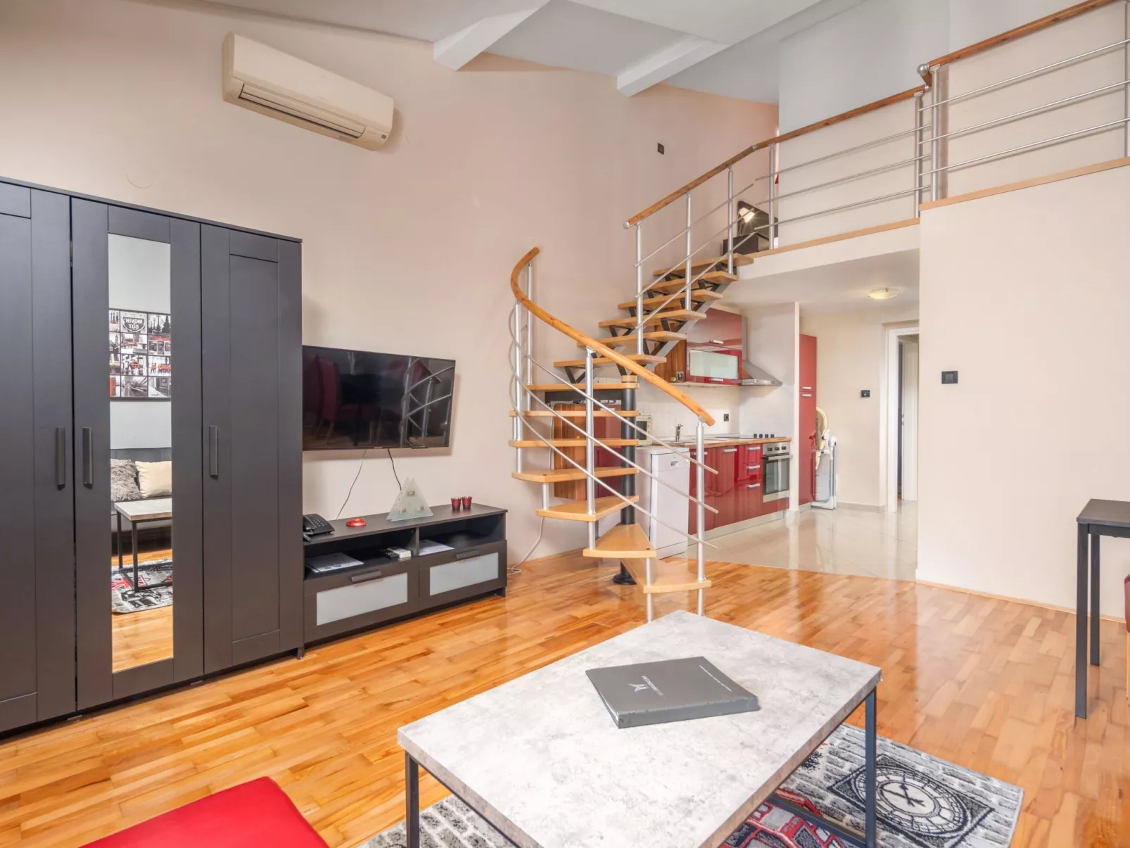 In Krapinske Toplice mit Terrasse-Binnen