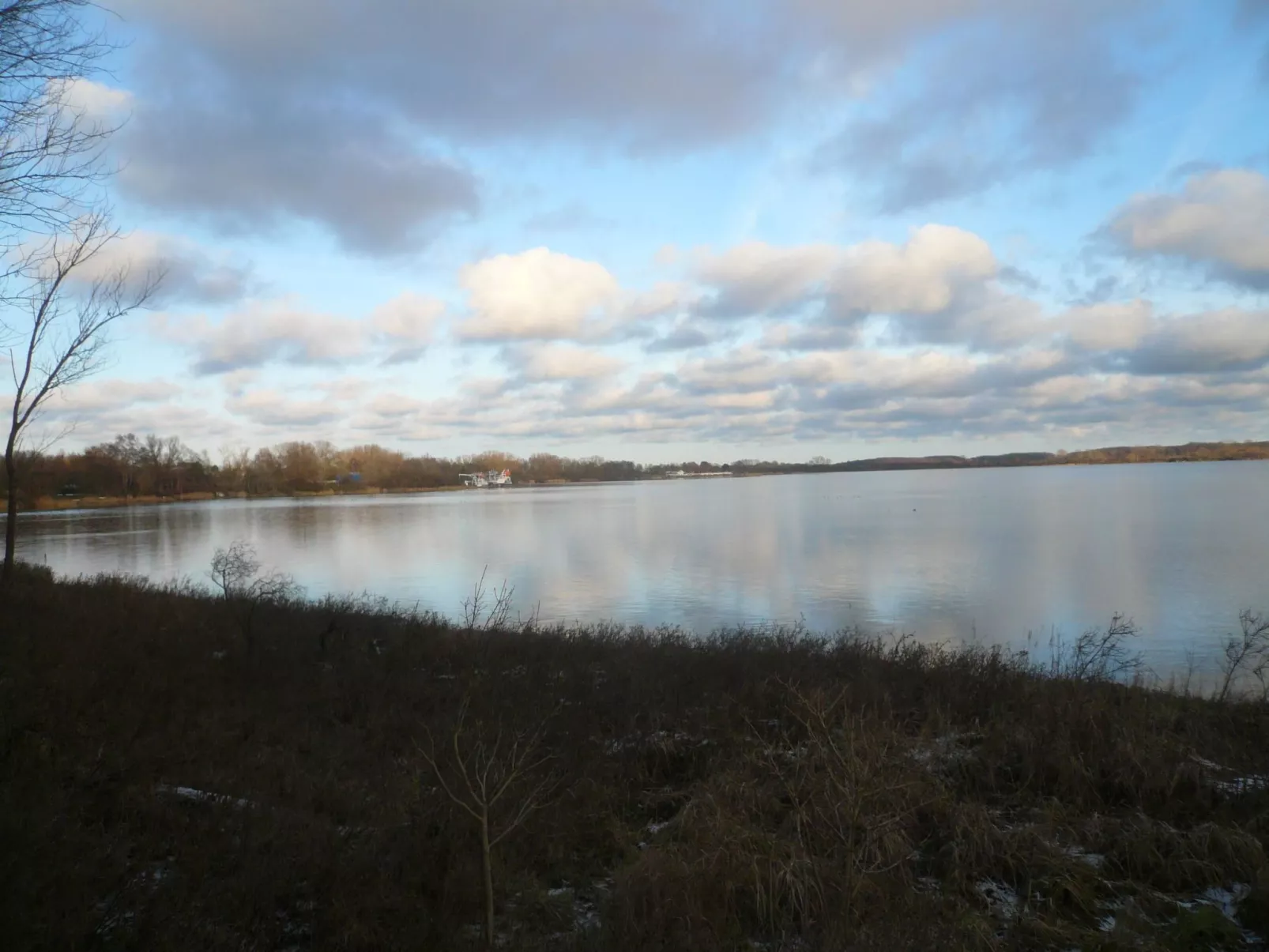Charmante Wohnung in Dassow mit Terrasse und Gri - Buiten