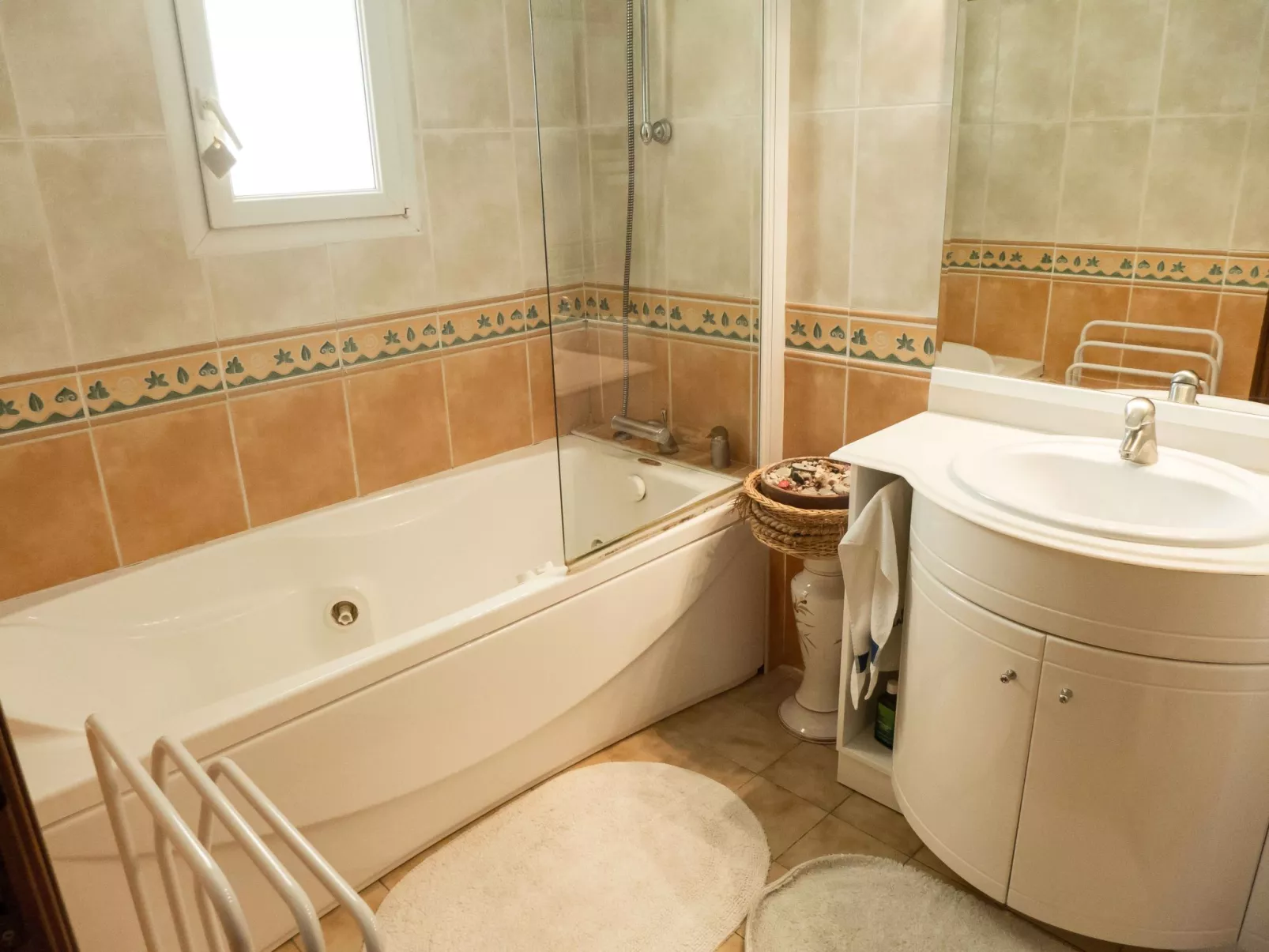 Haus für 4 Personen mit großem Privatpool-Binnen