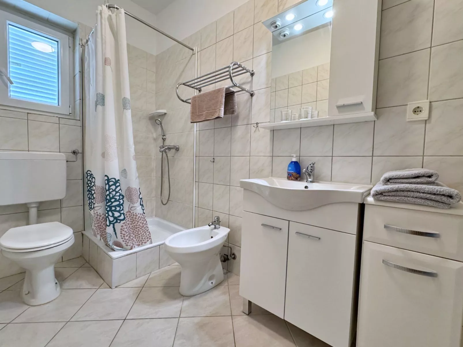 Apartment Nikolic-Image-tags.info