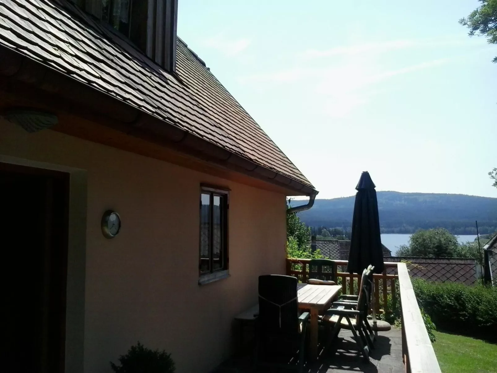 Haus in Kovárov mit Terrasse, Grill und Garten-Binnen