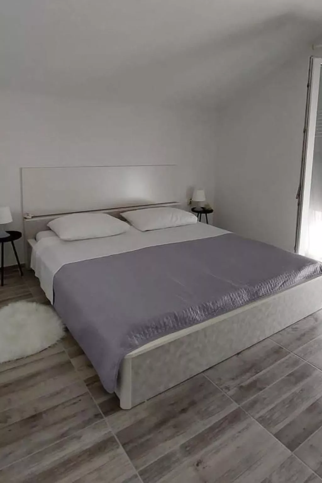 Wohnung in Vrsi mit großem Garten - TA Leut Agency-Binnen