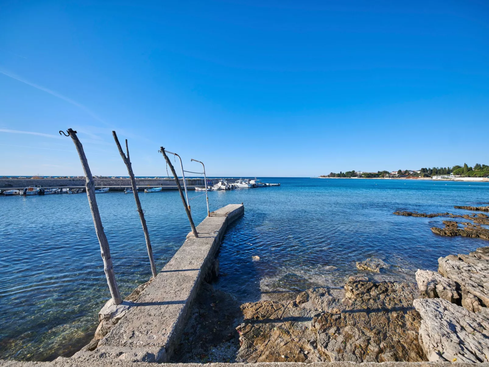 App für bis zu 6 Personen.-Buiten