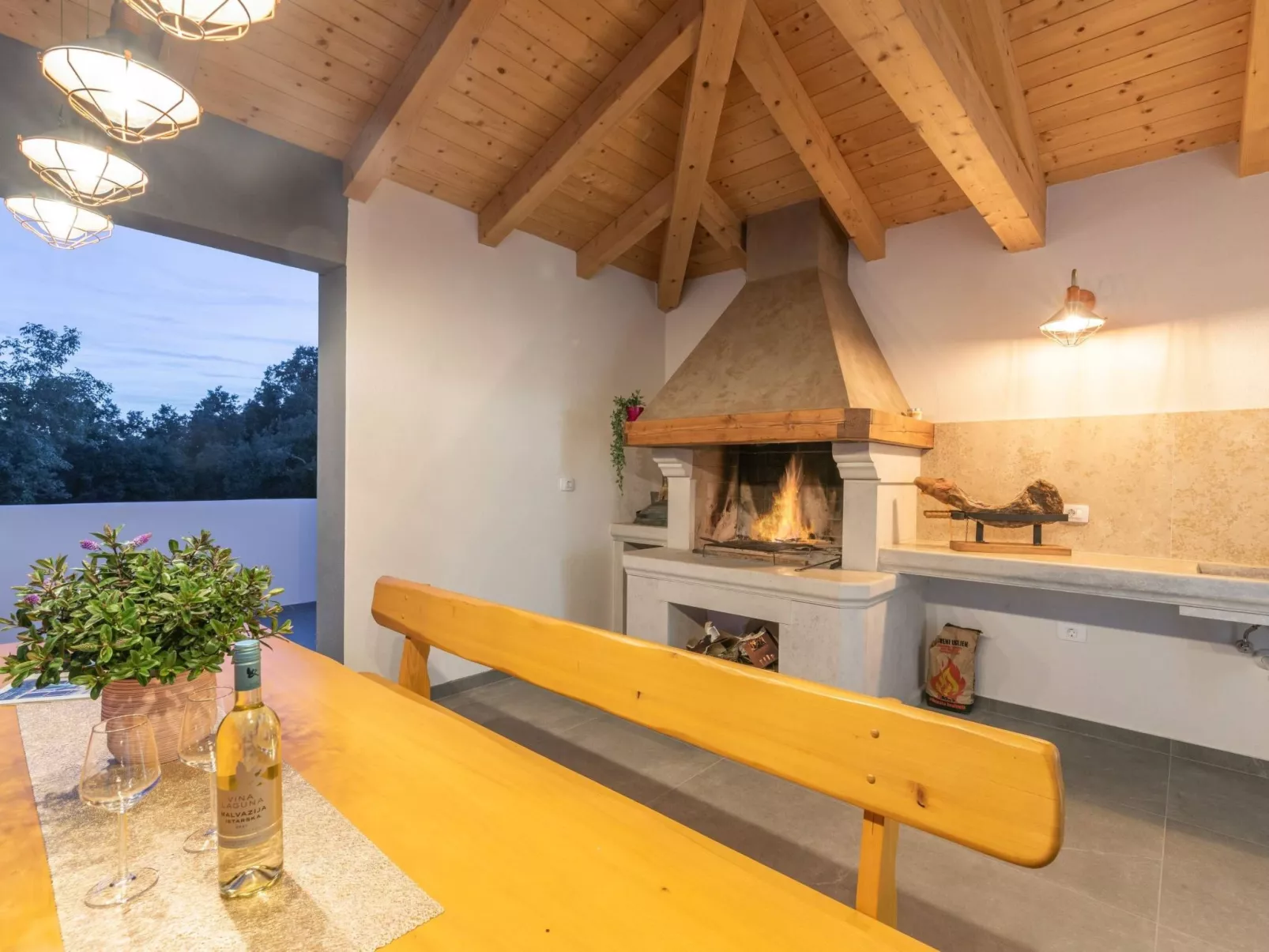 Villa Casa Mara mit beheiztem Pool-Binnen