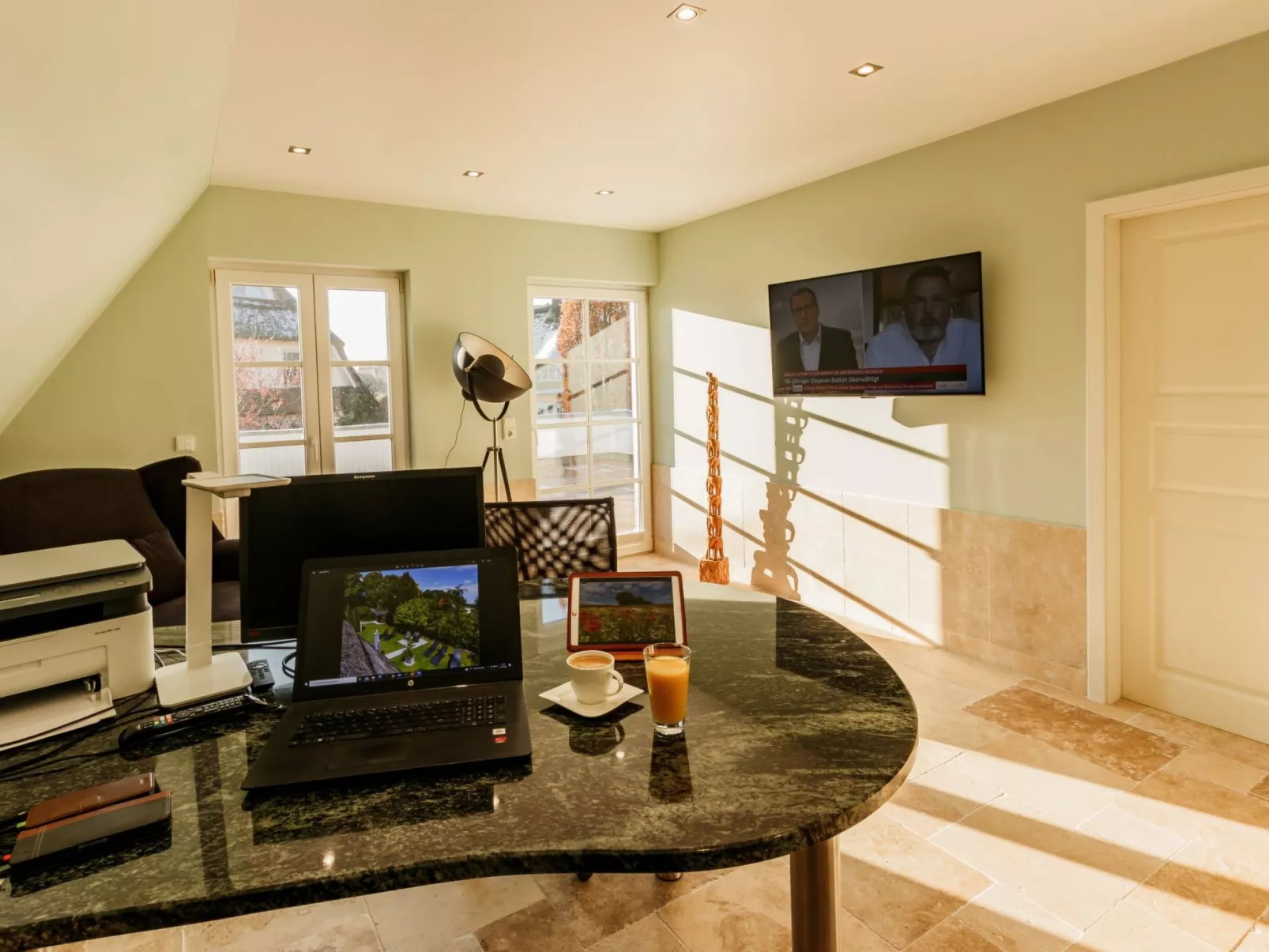 Villa DUXCAAR-Image-tags.info