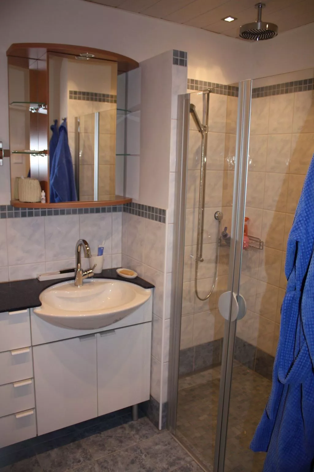 Persönlichem Charme-Binnen