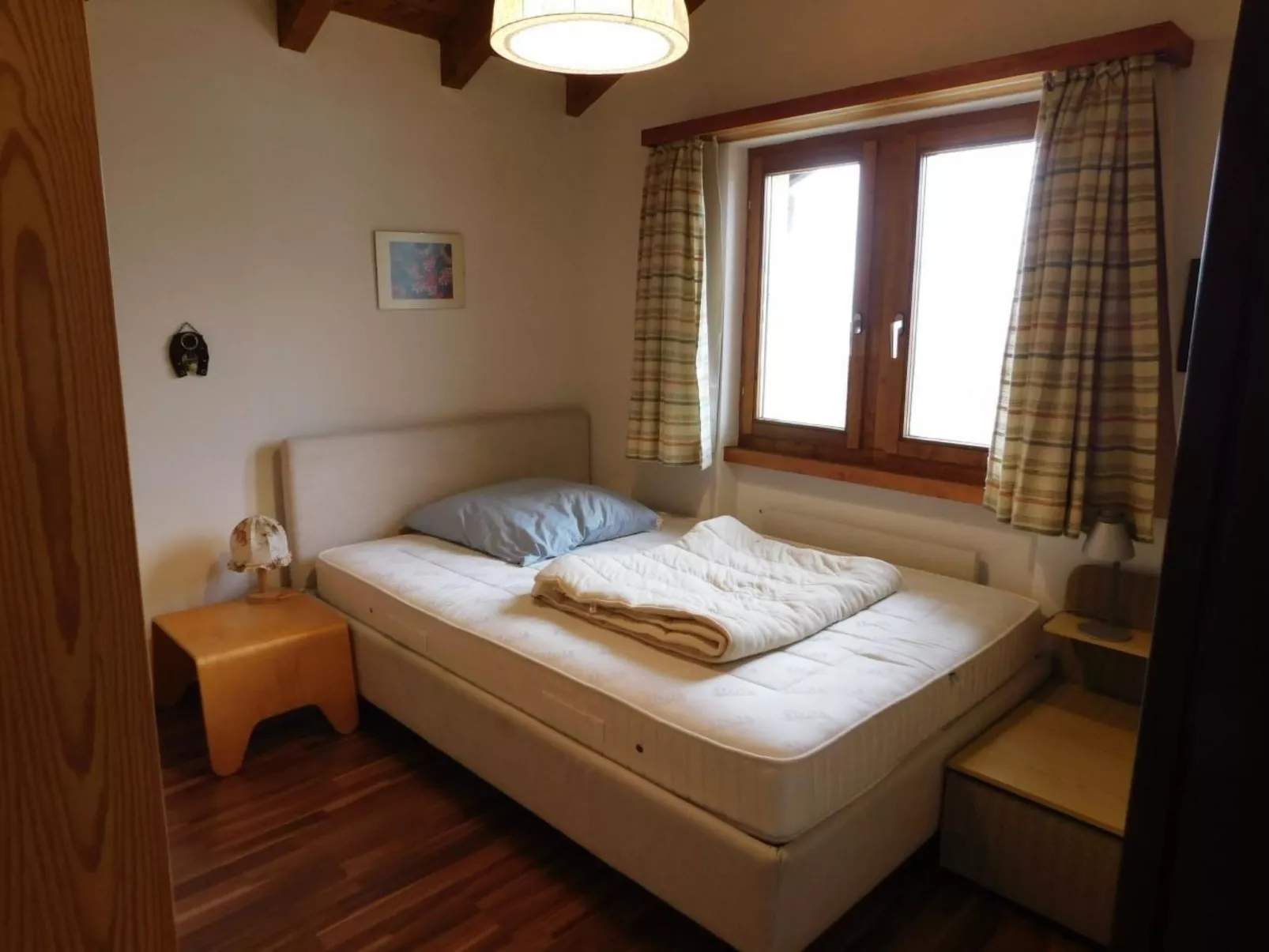 Silberdistel 2. Obergeschoss-Image-tags.info