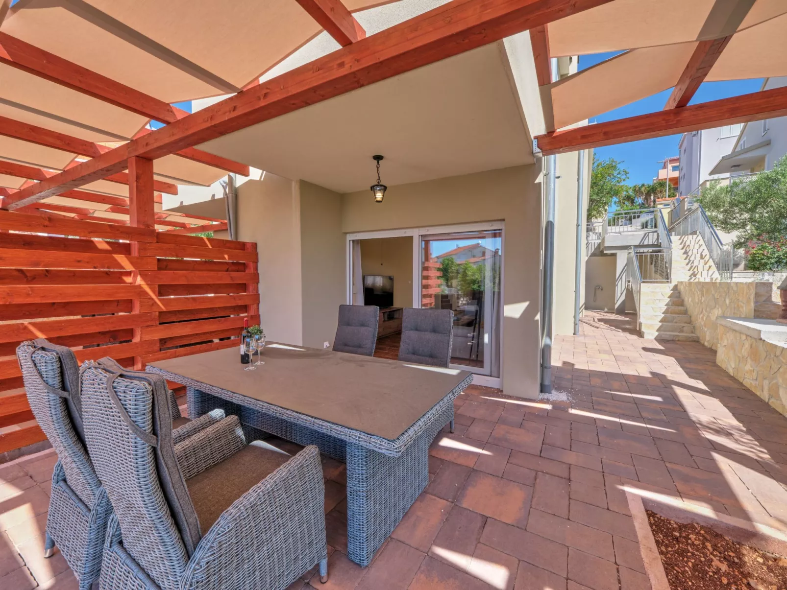 Anovi Holiday Home 1 - Haus mit zwei Schlafzimmern-Binnen