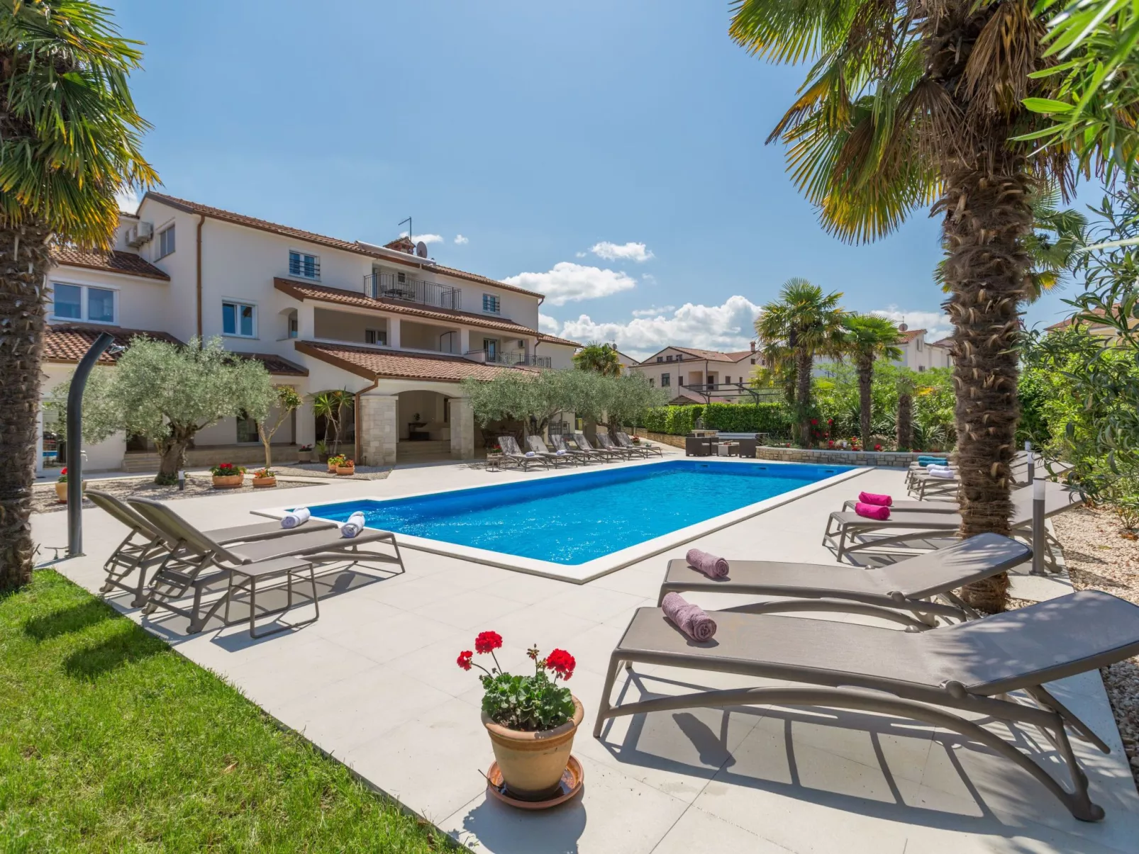 Residence Paradiso 3-Buiten