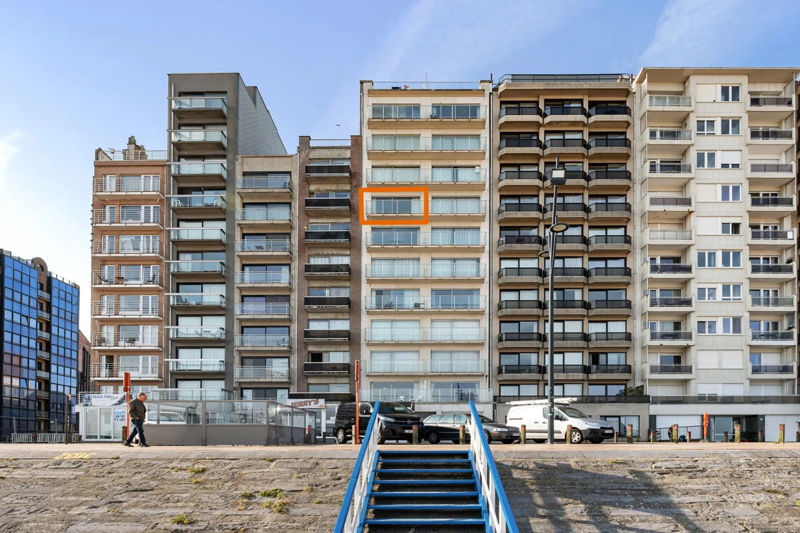 Beach 71