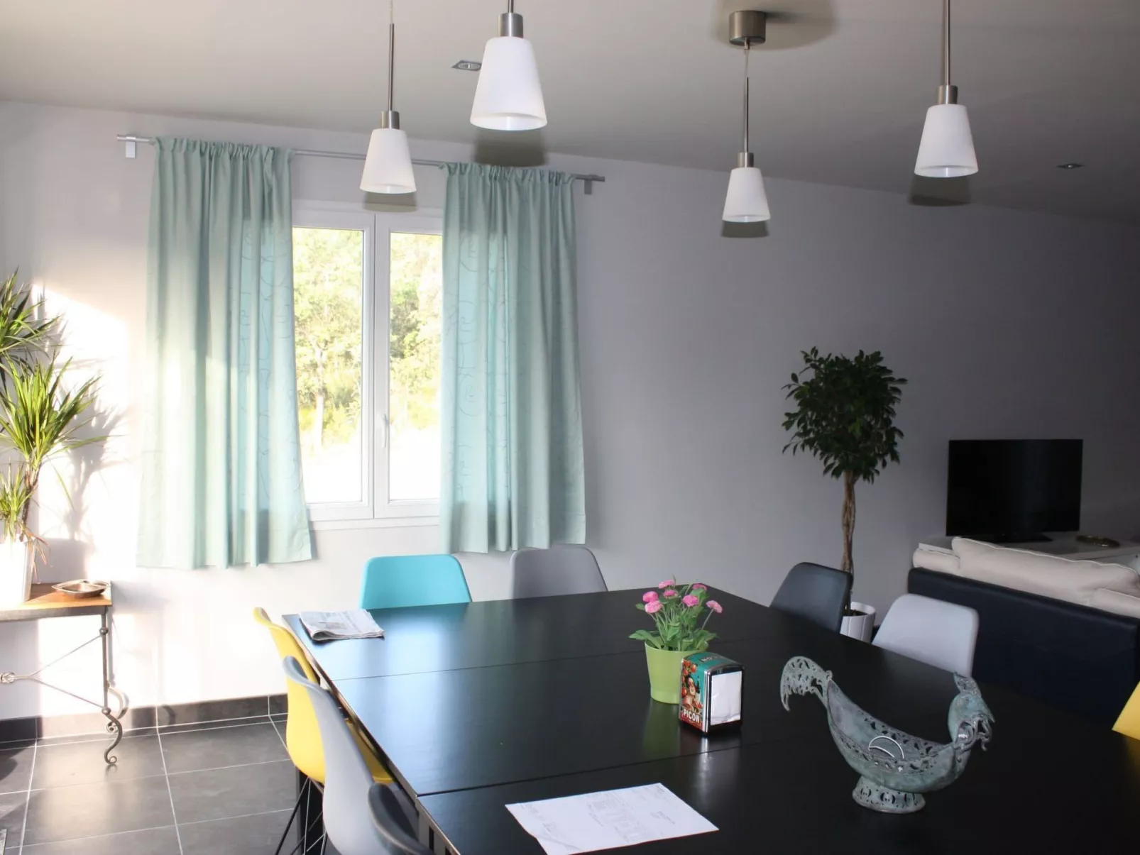 "Limounie" mit Terrasse-Binnen