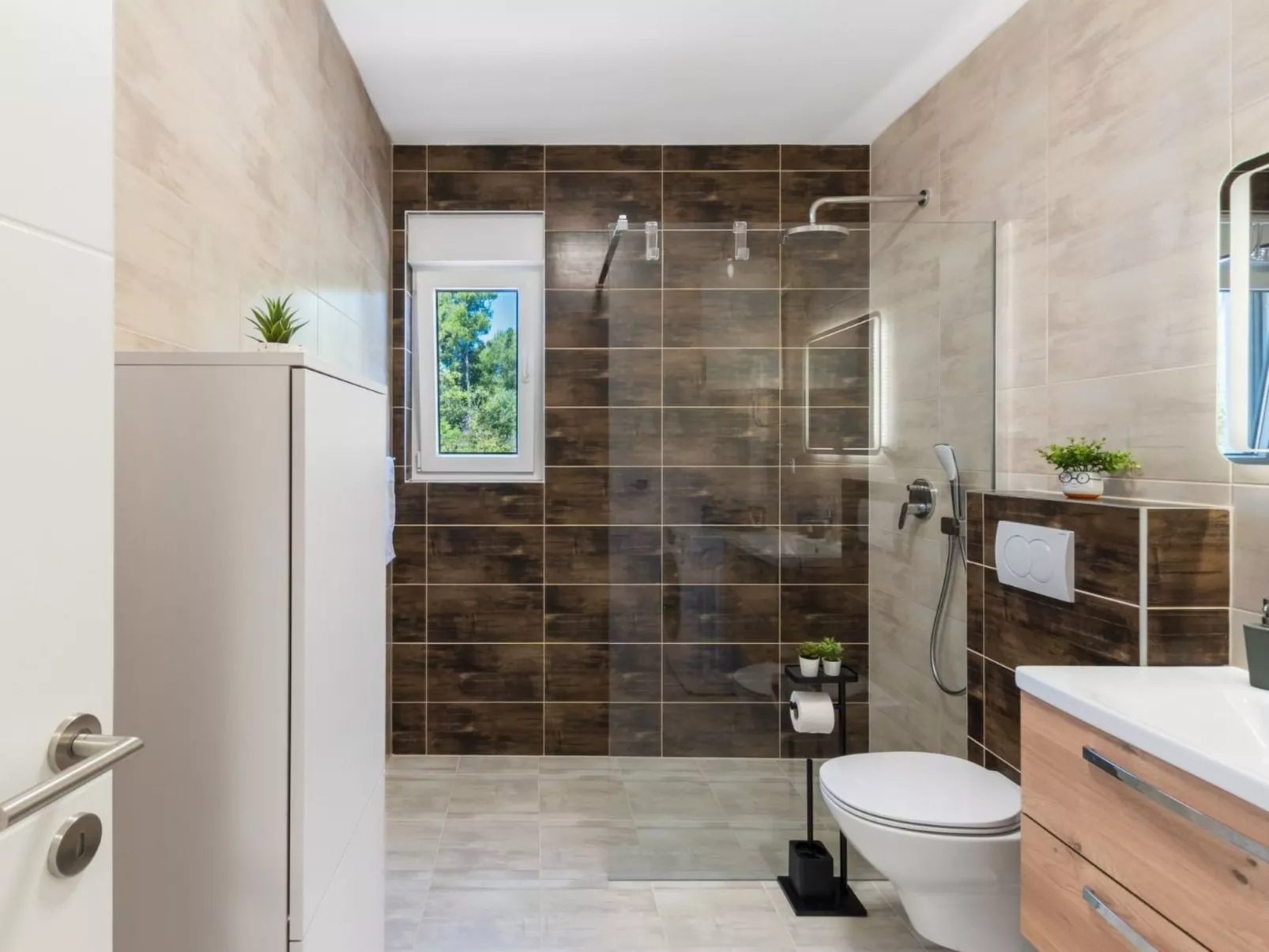 NEU Ferienhaus in Vir -TA Leut Agency-Binnen