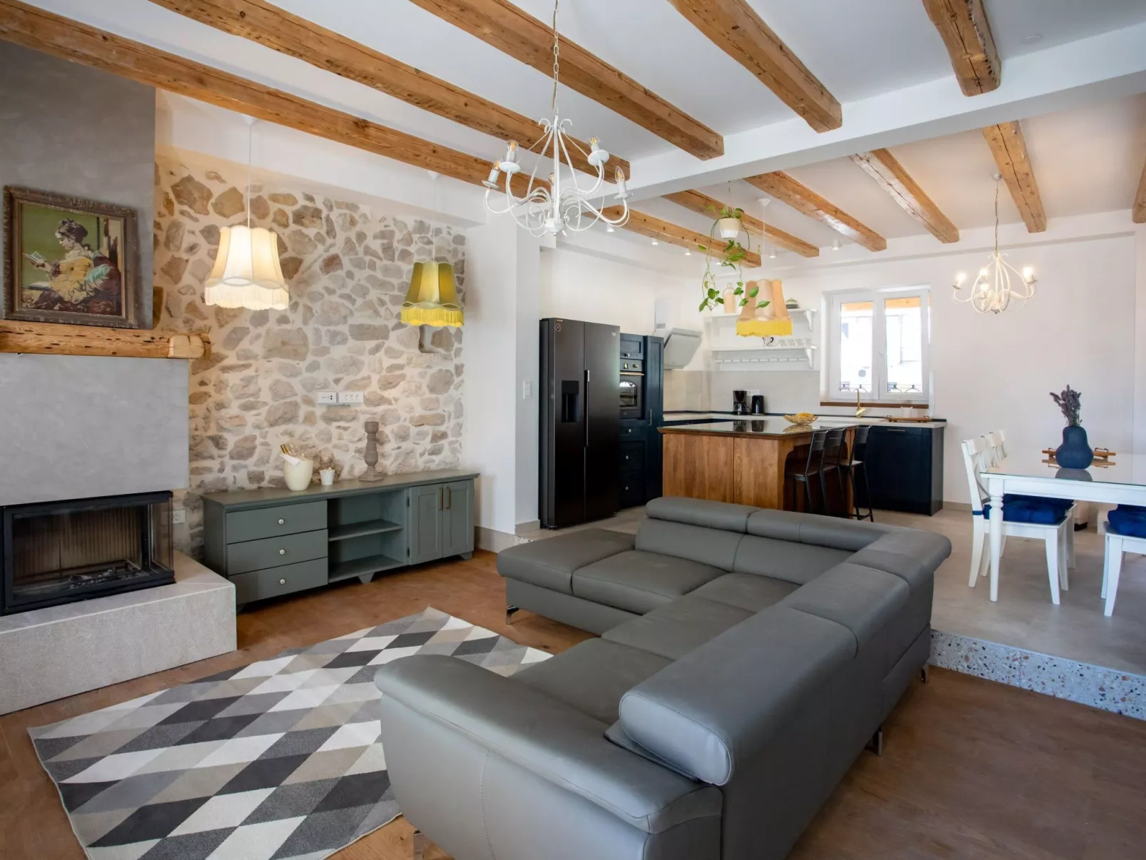 Für 12 Personen ca. 180 m&sup2; in Jesenice, Dalmatien (Gespanschaft Split-Dalm-Binnen