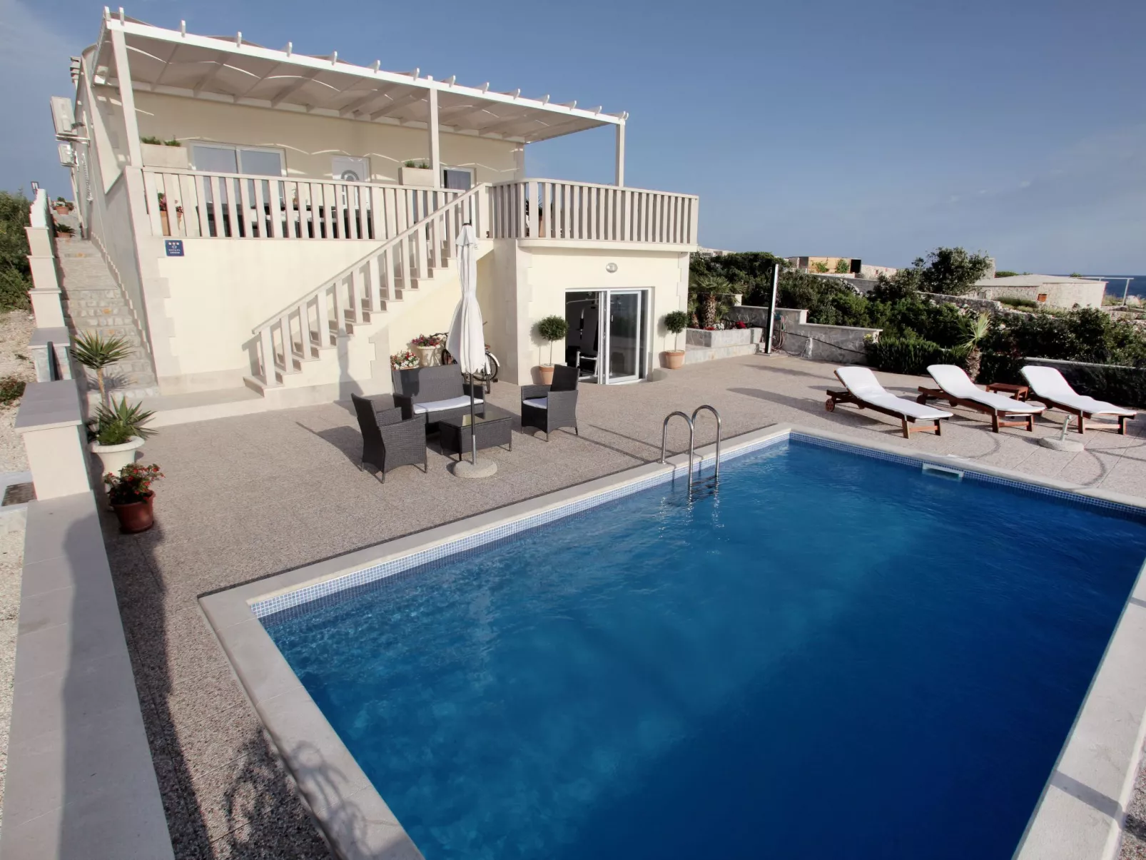 Gemütliches Ferienhaus Anamarija-Buiten