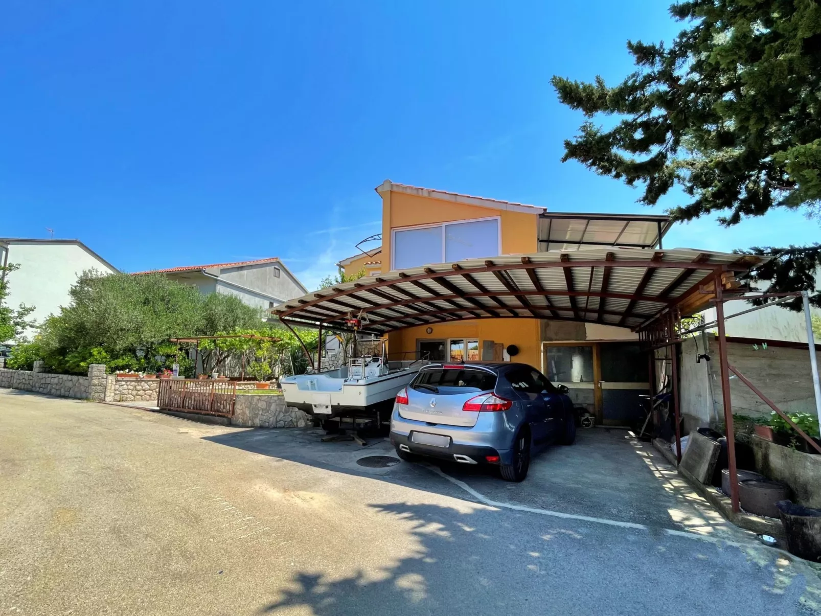 Apartment Mara-Image-tags.info