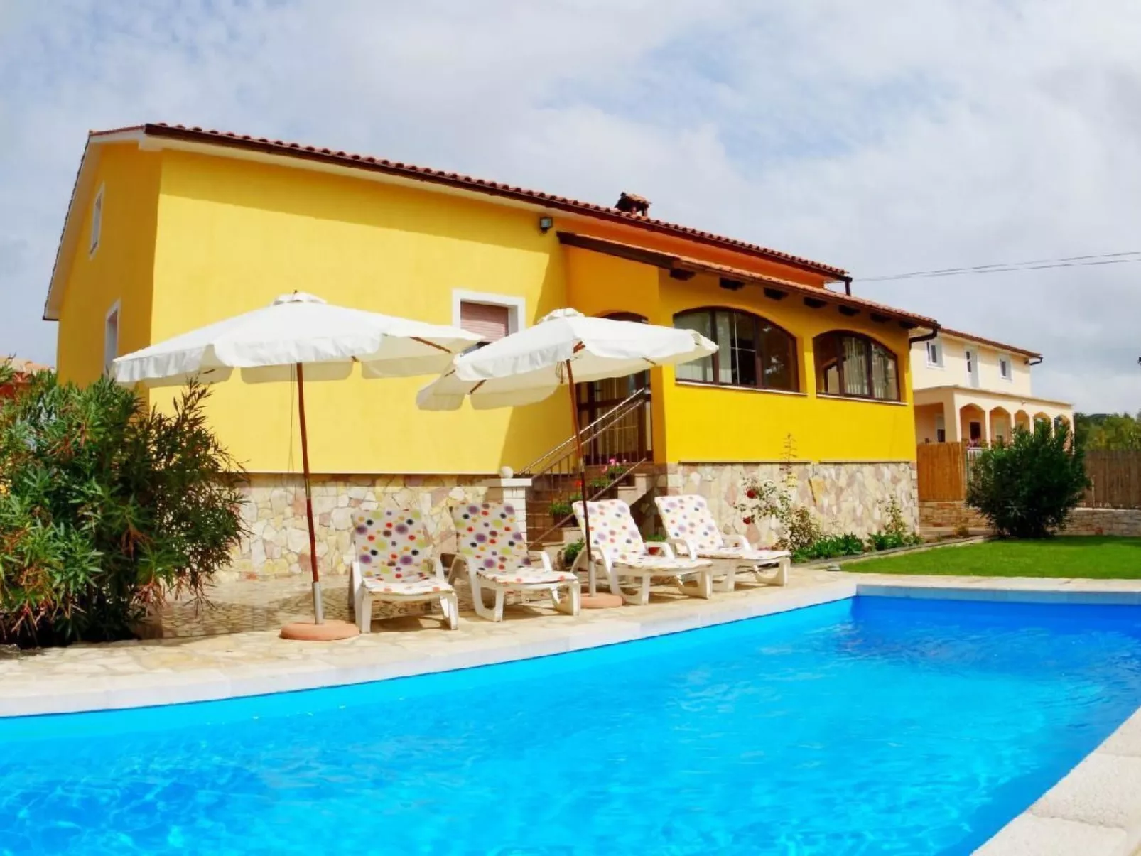 Villa Sandi im Dorf Juršići-Image-tags.info