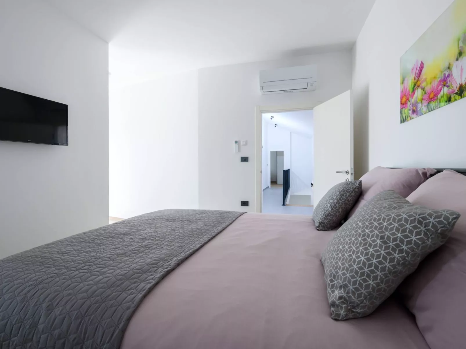 Villa Grande, klimatisiert und mit Pool in Jursici-Binnen