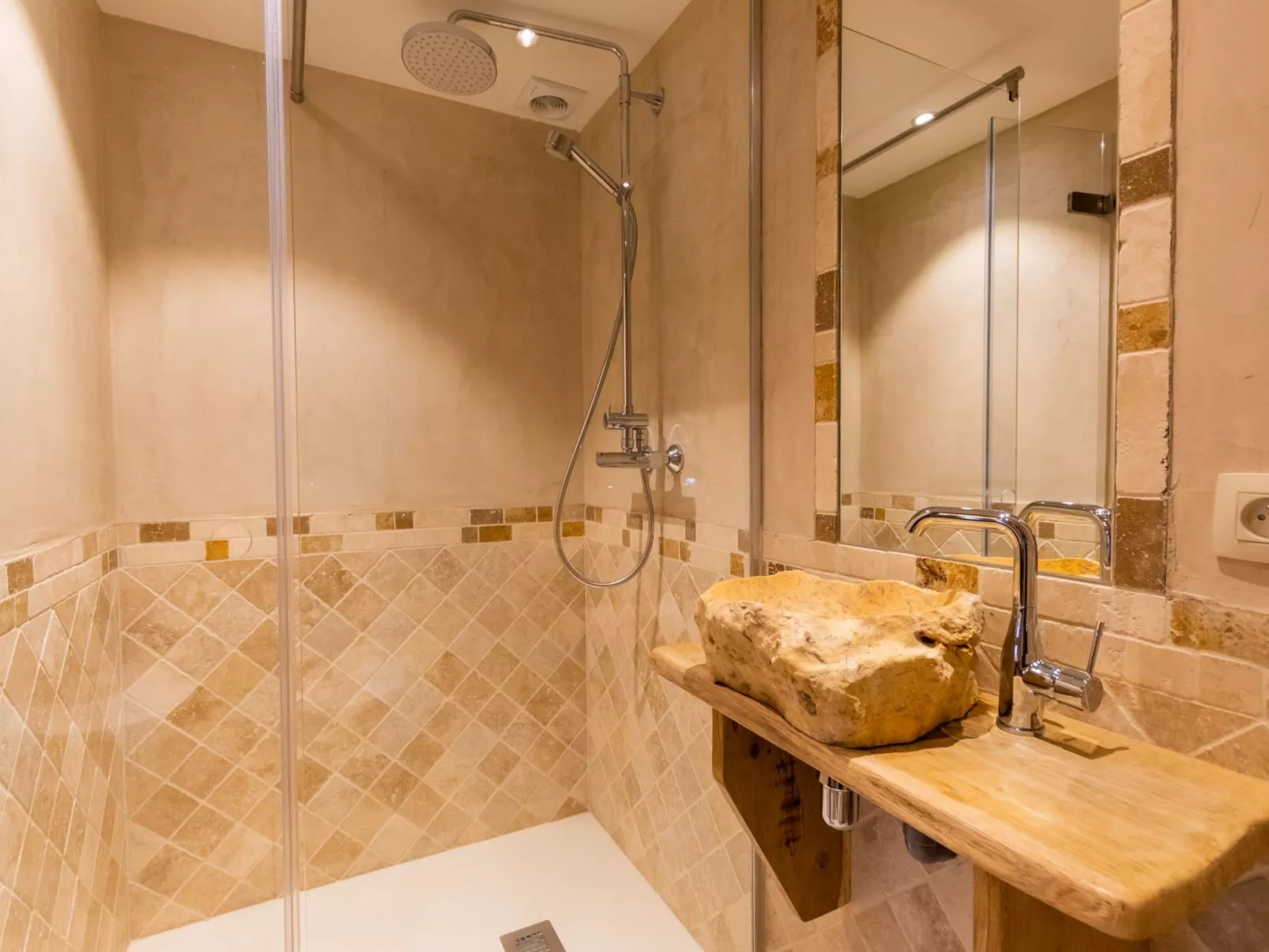 Villa "Belle Rose" Wellness 10 pers-Binnen