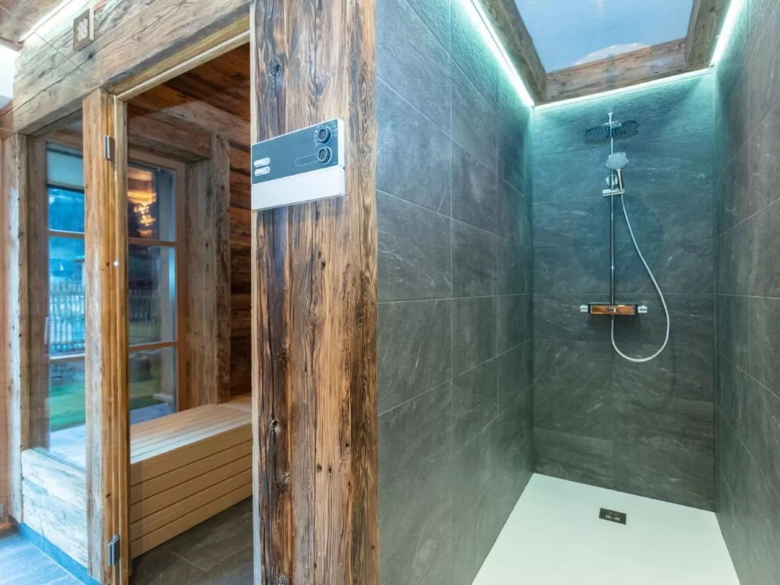 Chalet Kreuzkogel-Binnen