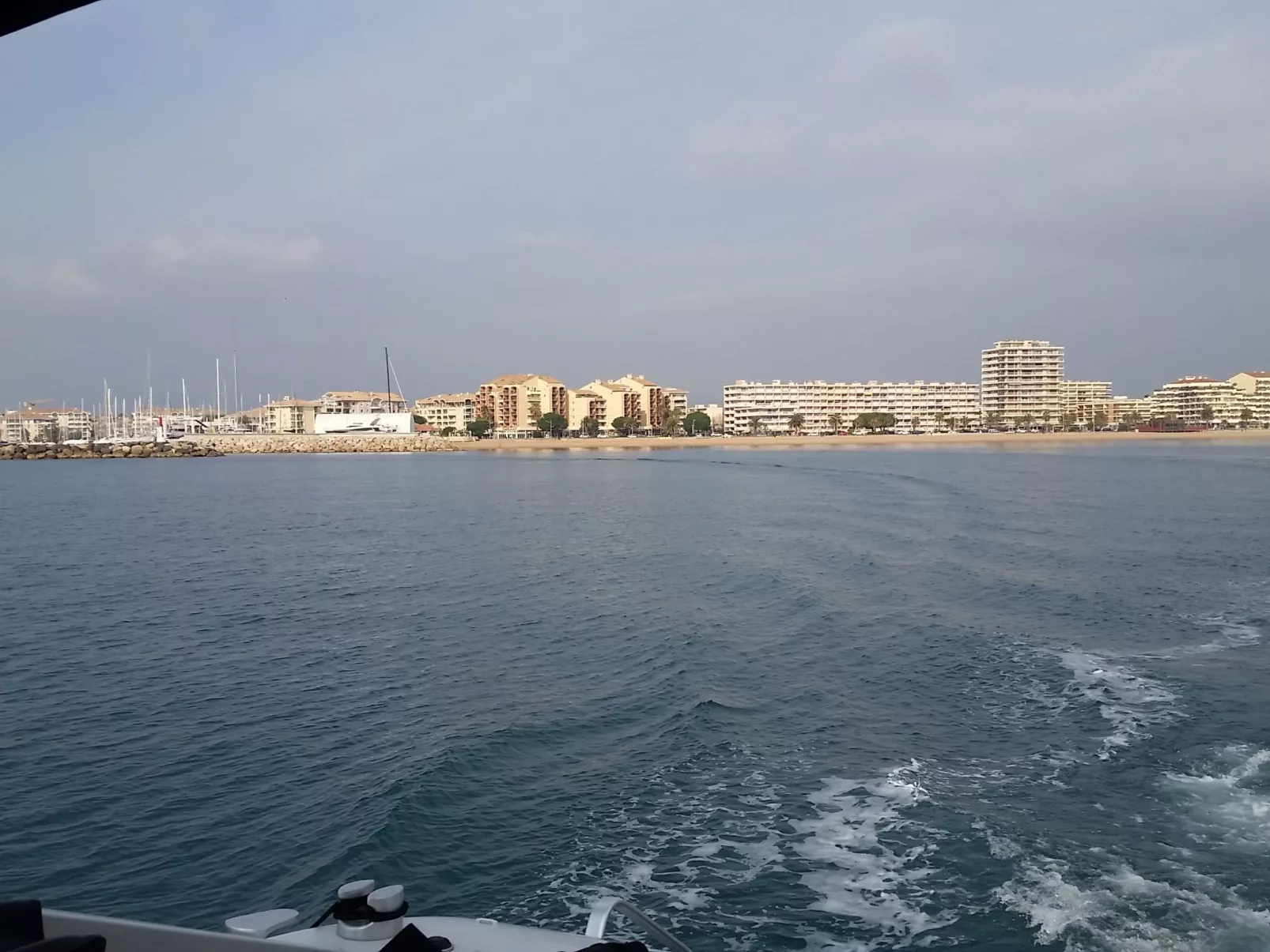 Die Sonne der Côte d'Azur-Binnen