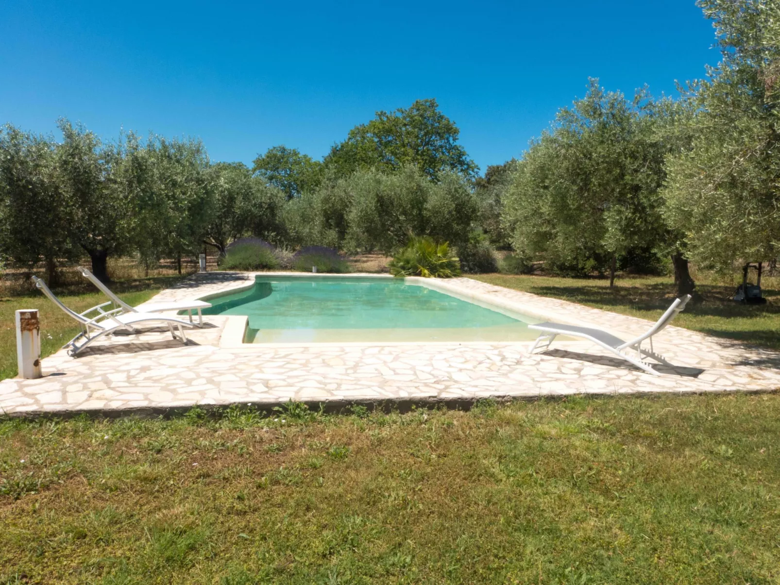 In Murviel-les-Béziers,-Buiten