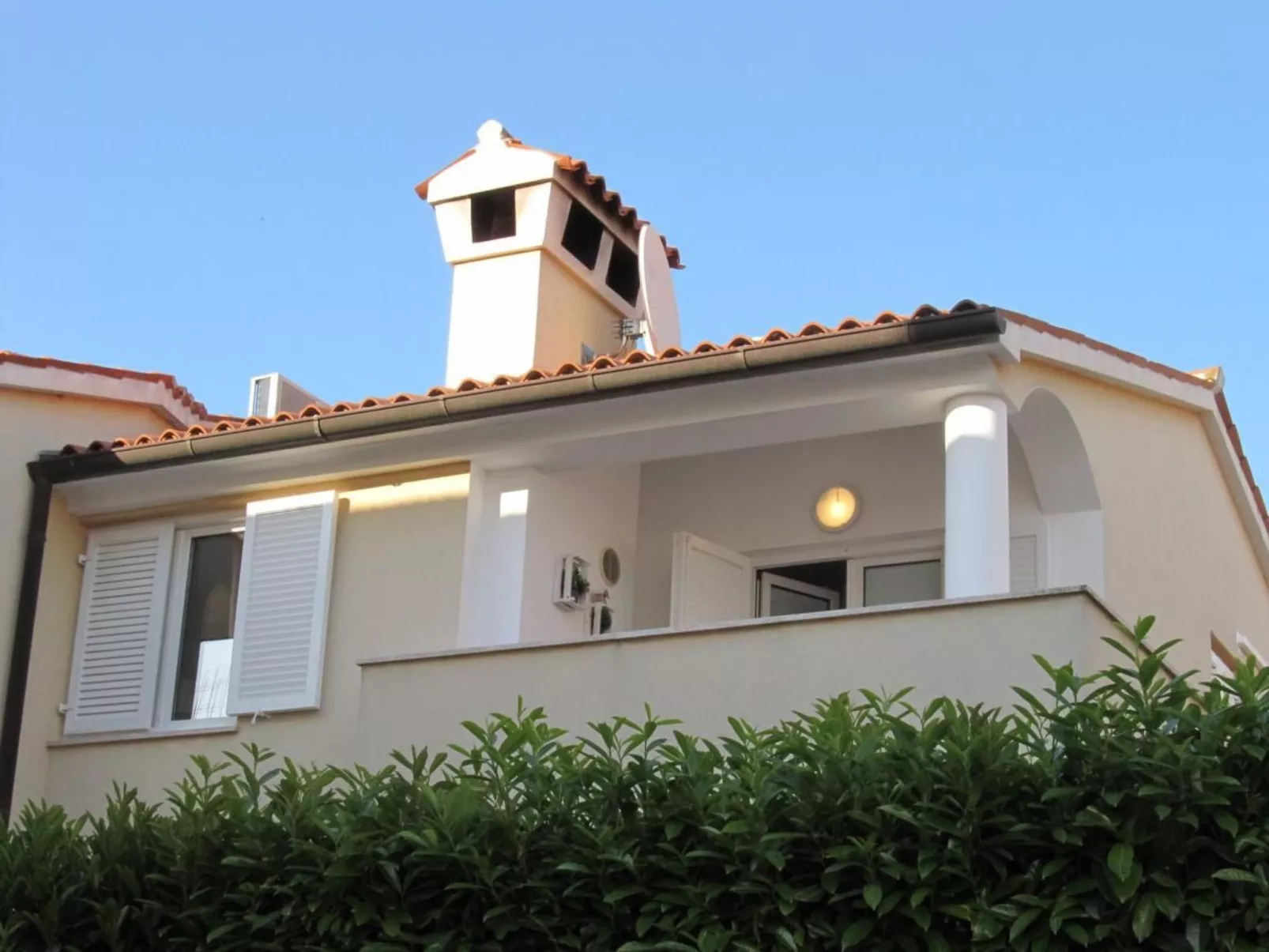 Wohnung "Pusteblume" mit Terrasse-Buiten