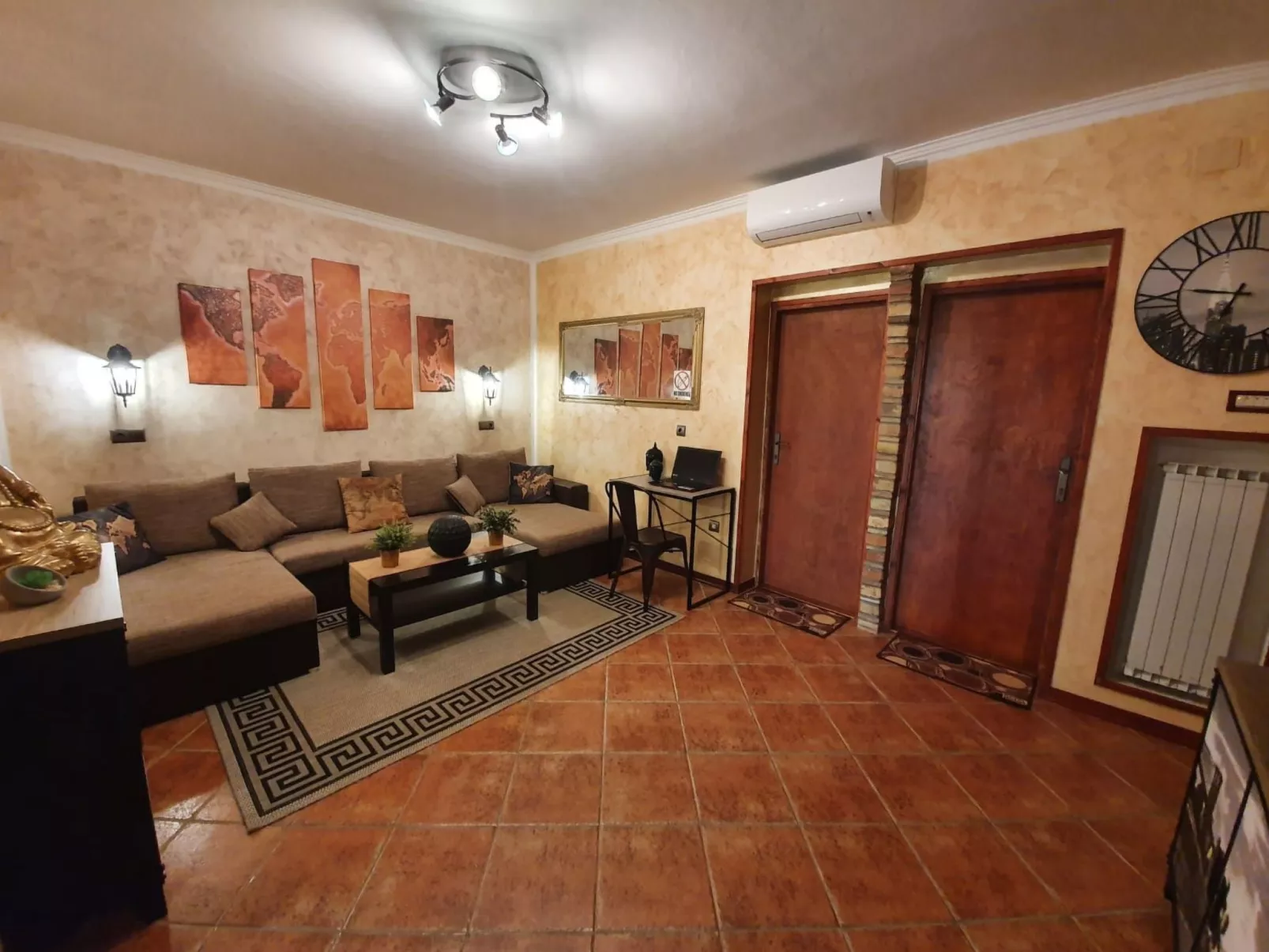 Wohnung 'Ivaana' mit Privatparkplatz-Binnen