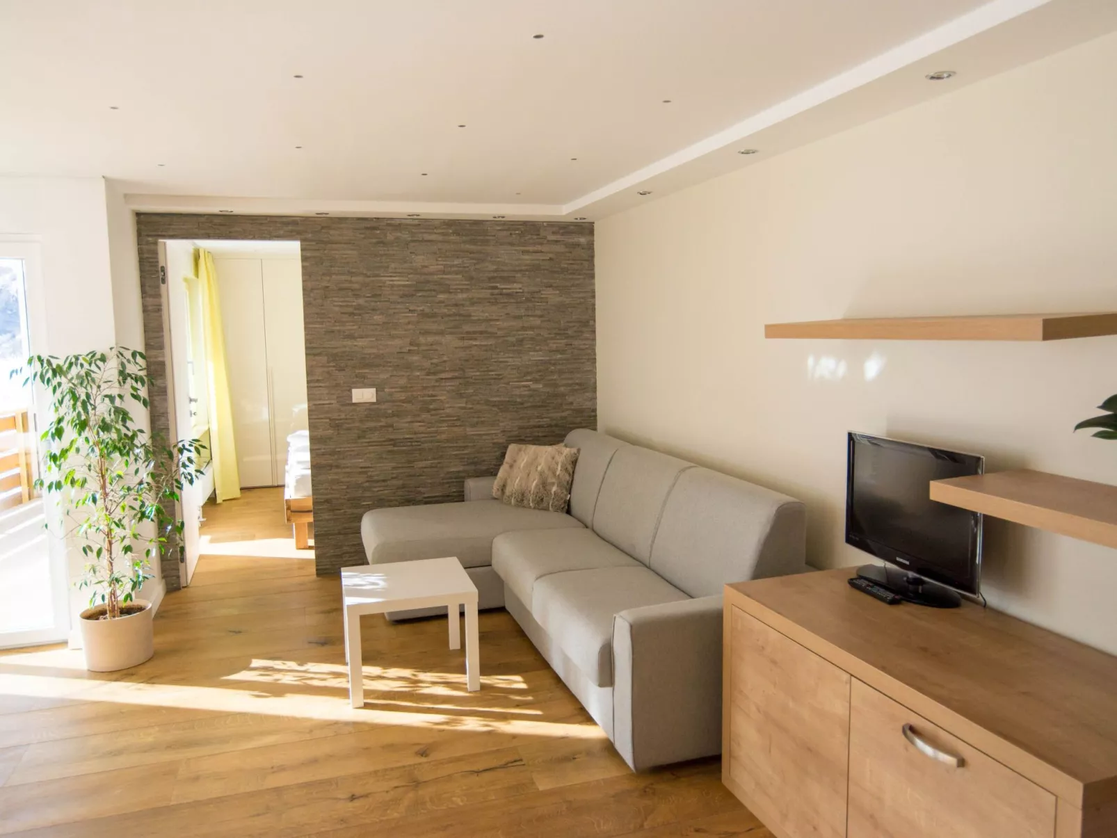 HAus Cristal Whg 61-Binnen