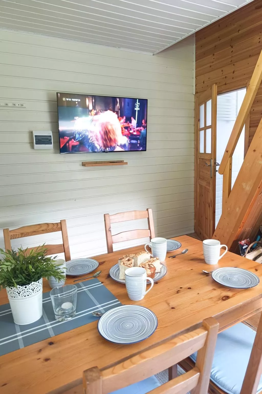 Modernes Ferienhaus in Kopalino mit Grill, Garten und Terrasse-Binnen