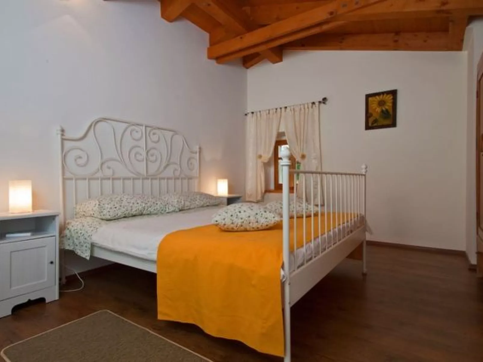 Modernes Ferienhaus in Vadreš mit Privatem Pool-Binnen