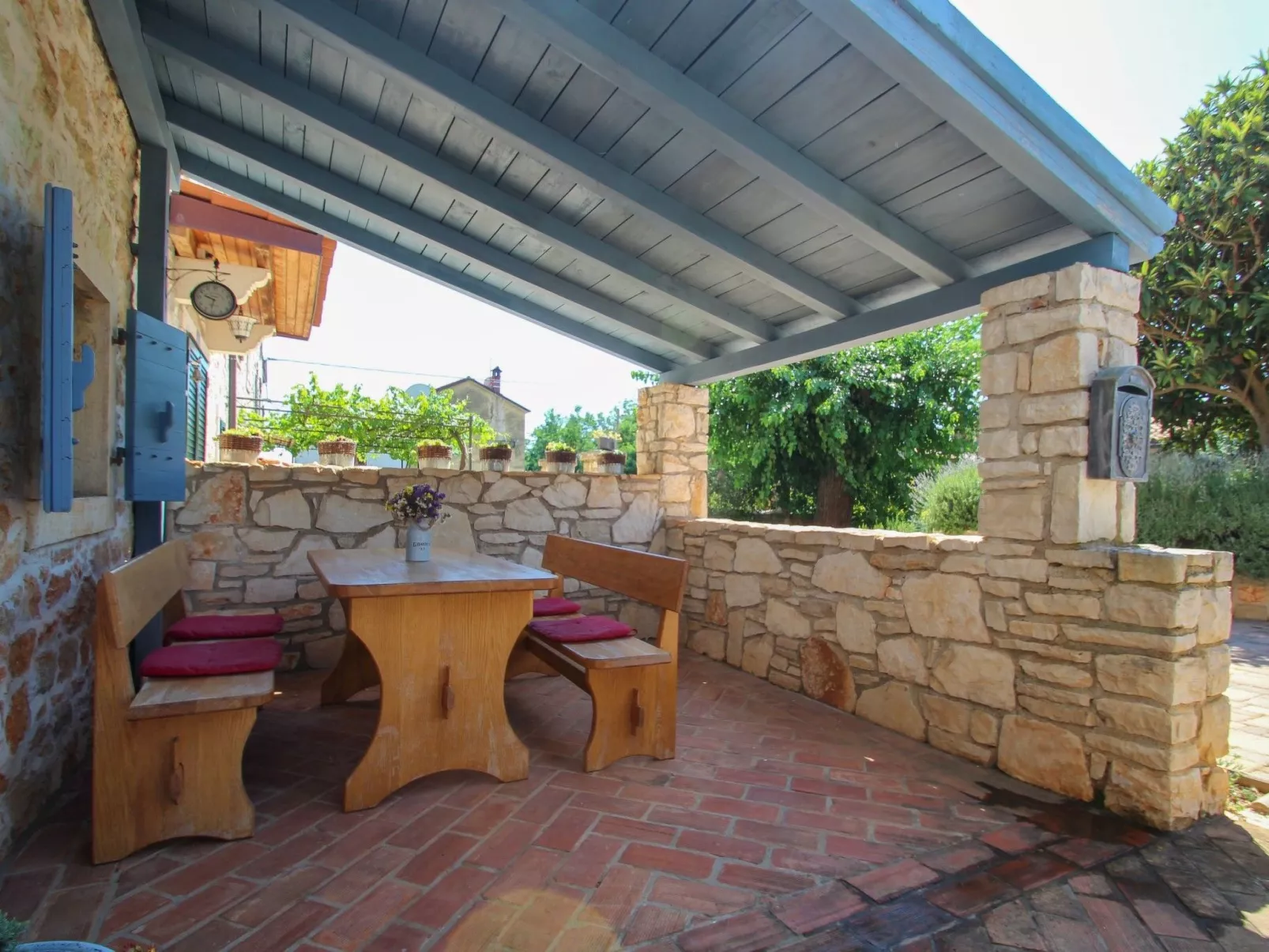 "Casa Daniela" mit Terrasse-Buiten