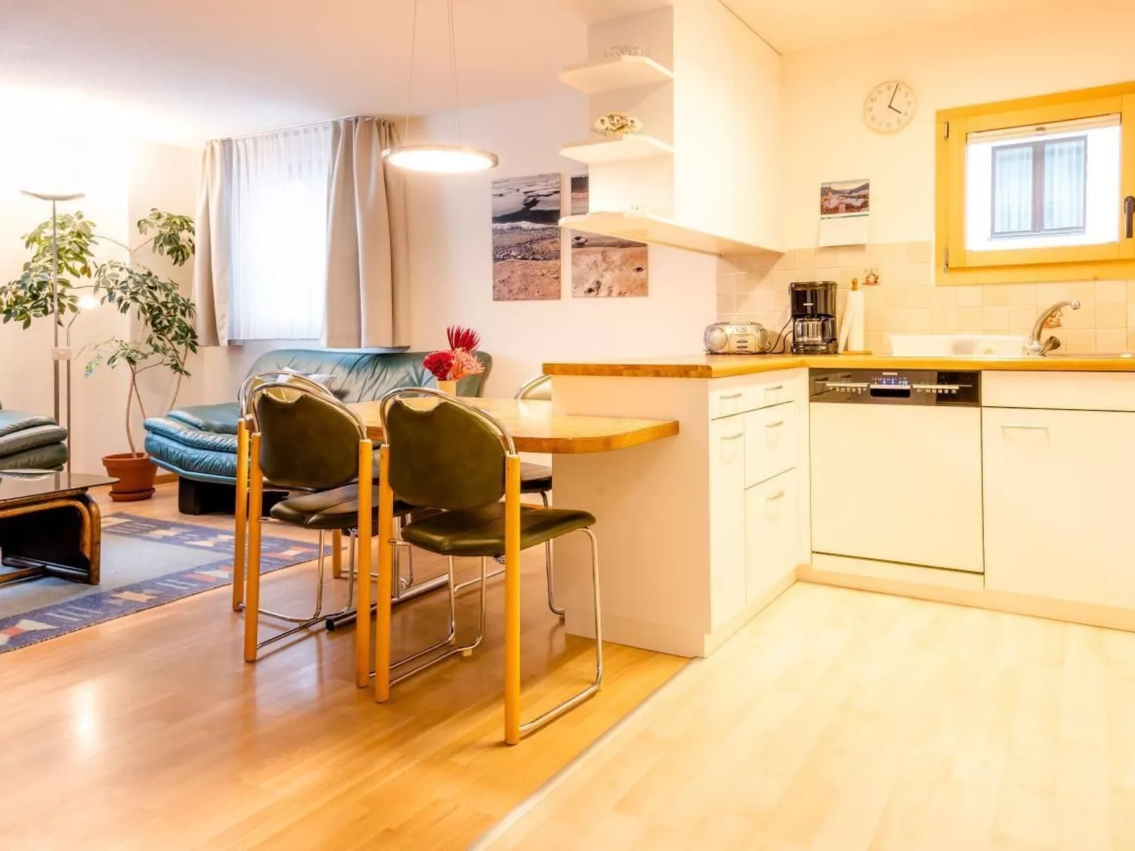 Chesa La Capriola-Binnen