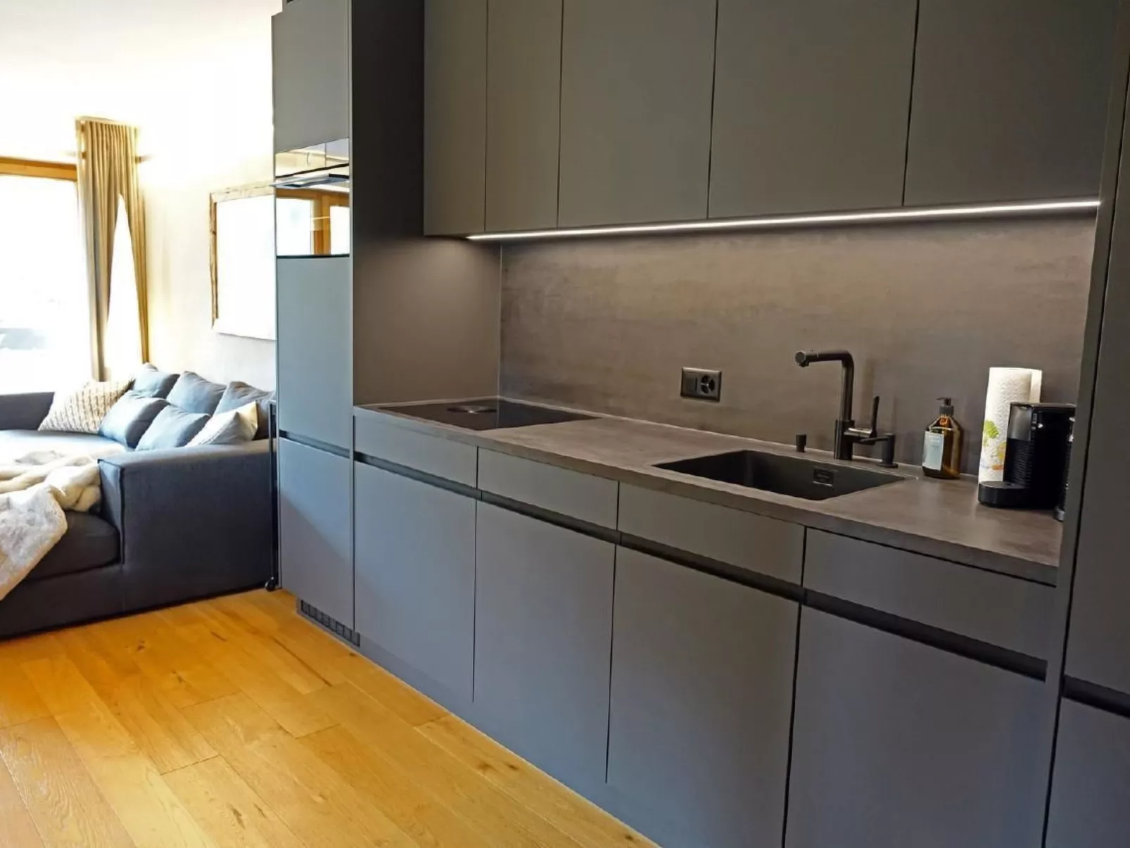 Holiday Park A06-Binnen