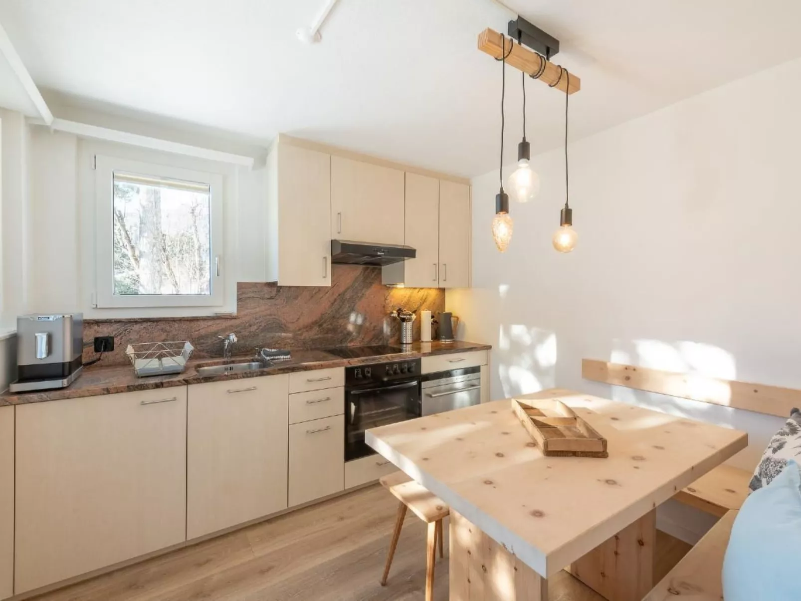 Villa Fried, Natüra-Binnen