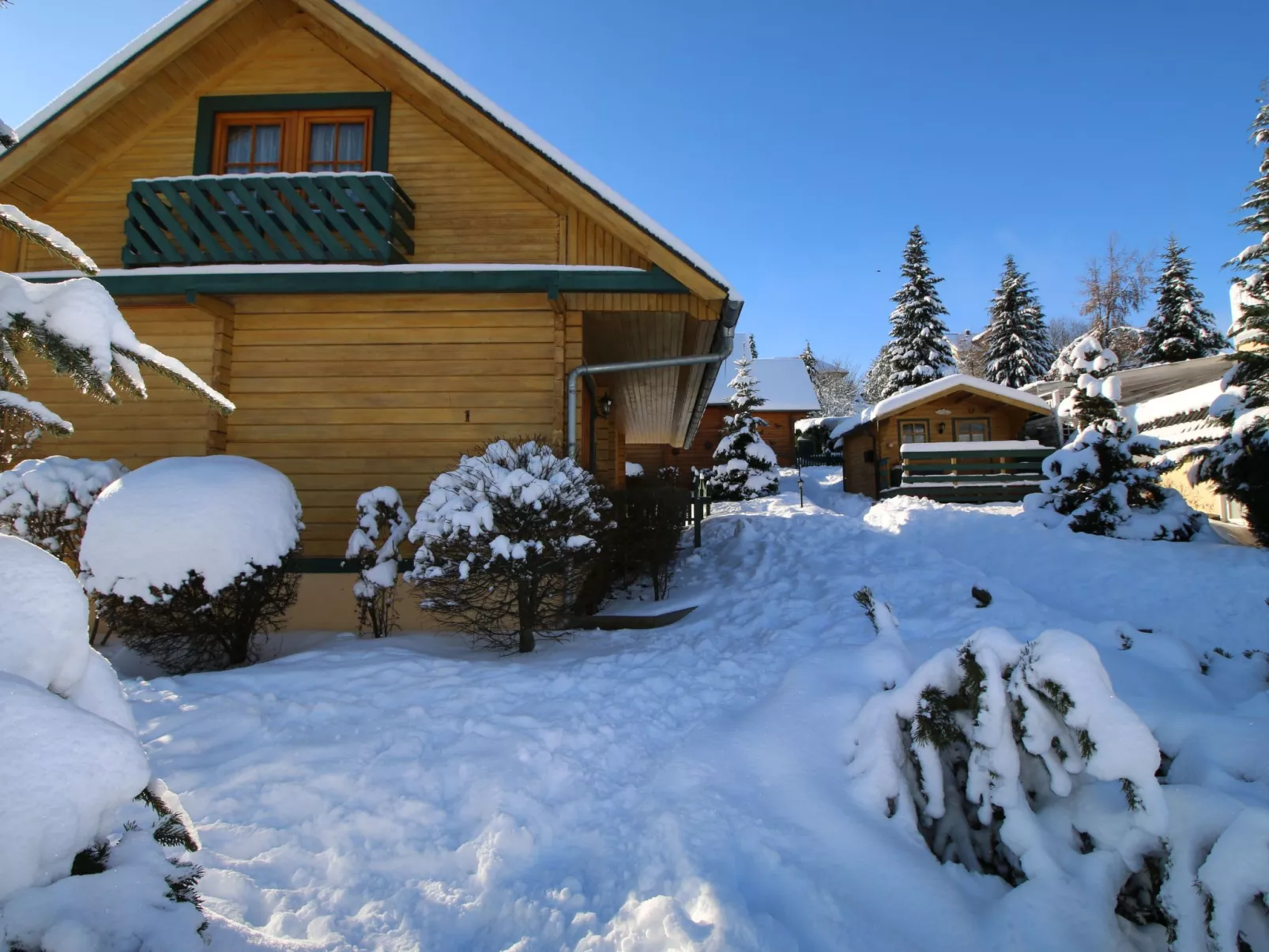 Wunderschönes Blockhaus mit Terrasse - Image-tags.info
