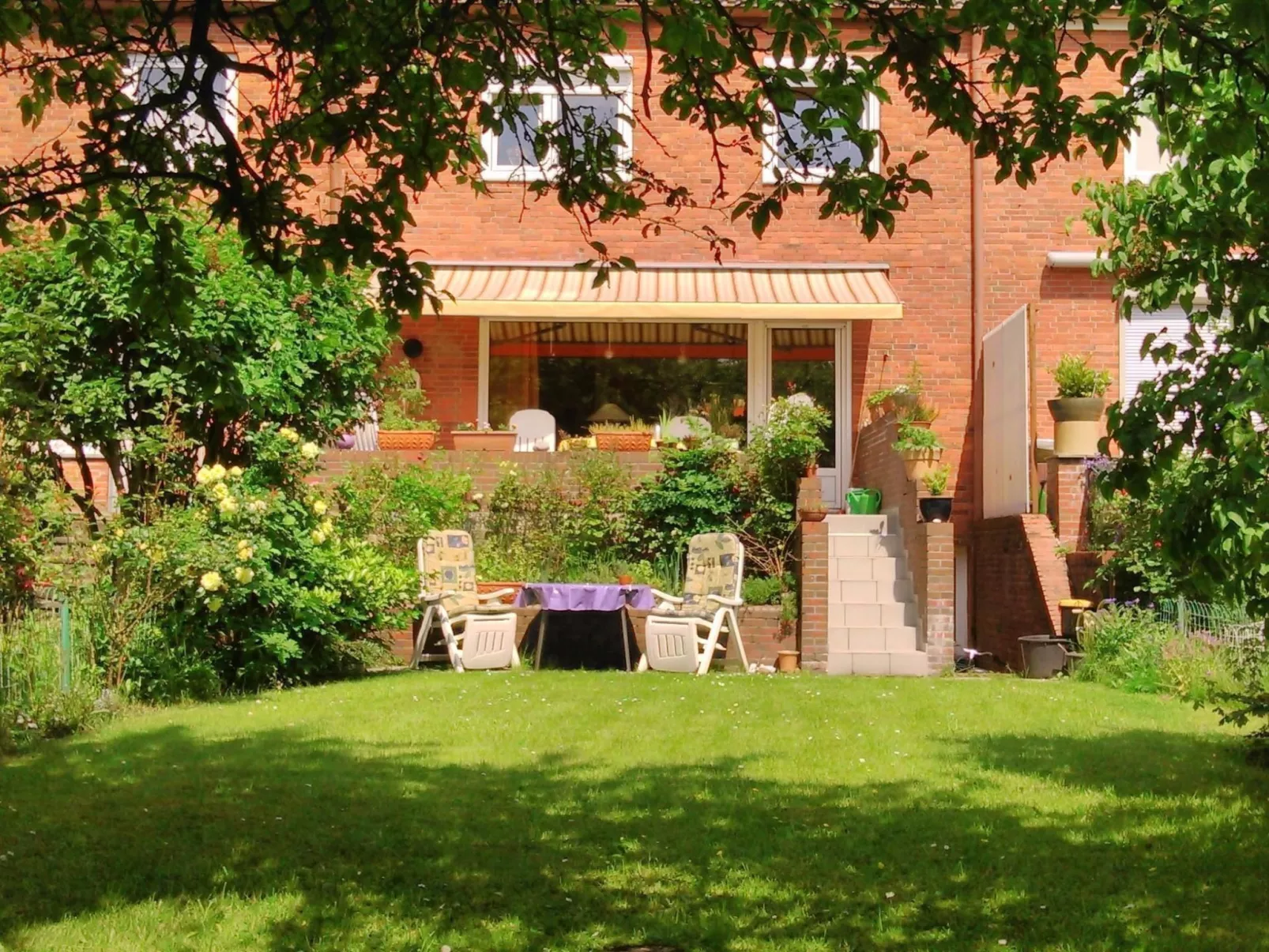 Wohnung in Altengroden mit Garten-Buiten
