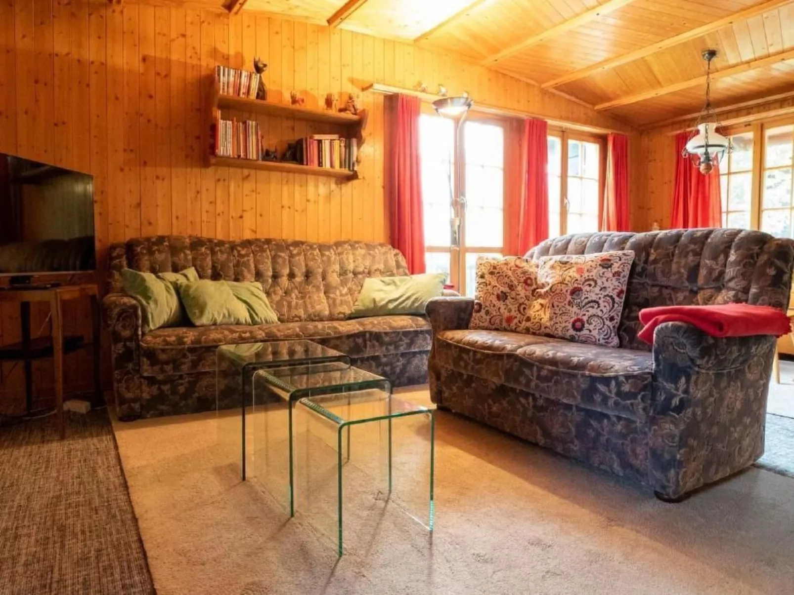 Chalet Tannehüsli-Binnen