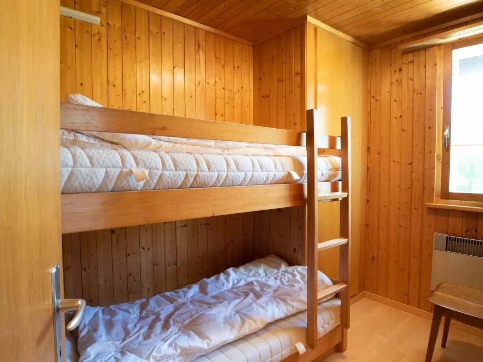 Chalet Tannehüsli-Binnen