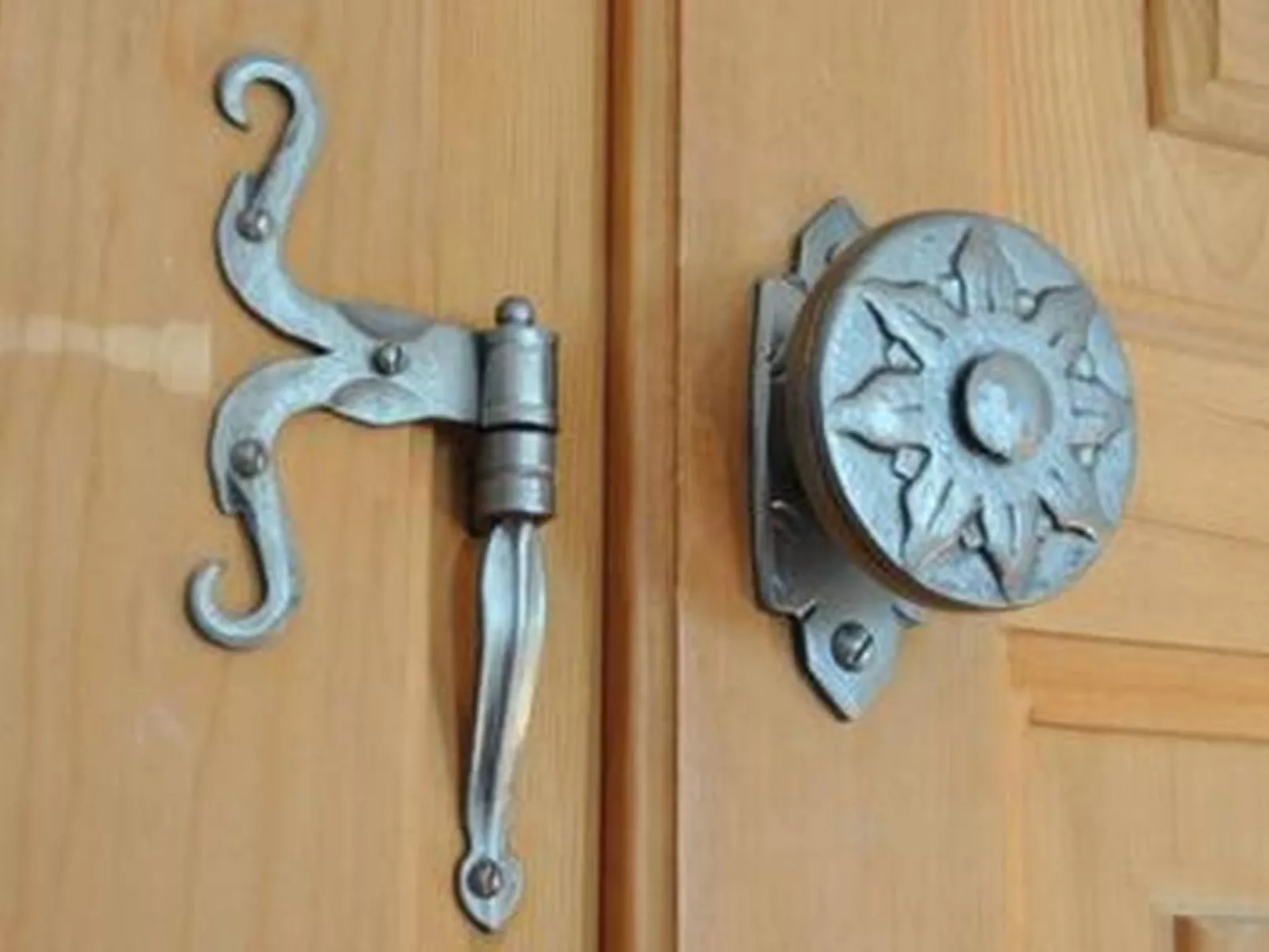 Chesa Sunasain V7-Binnen