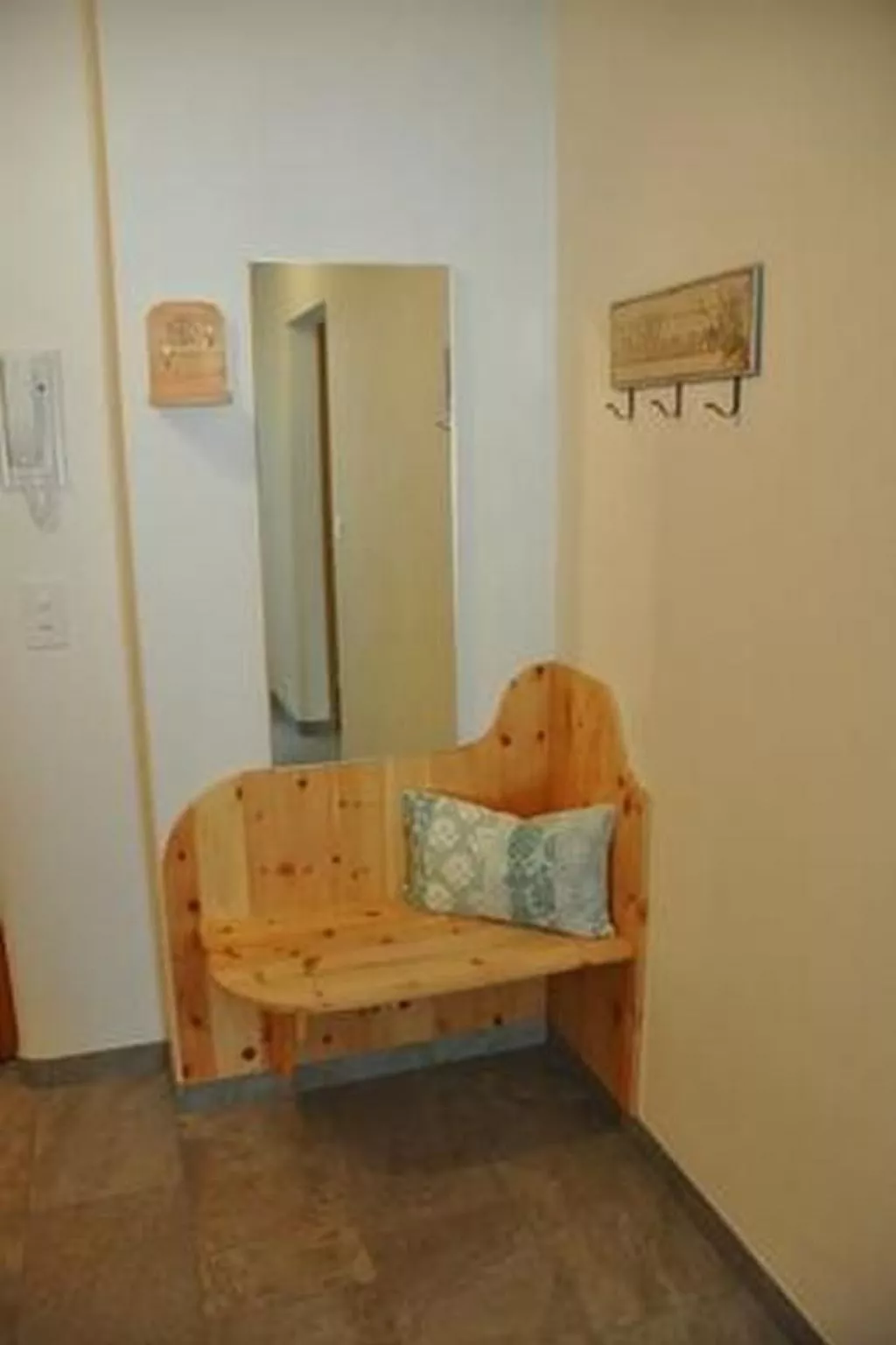 Chesa Semnadur H5-Binnen