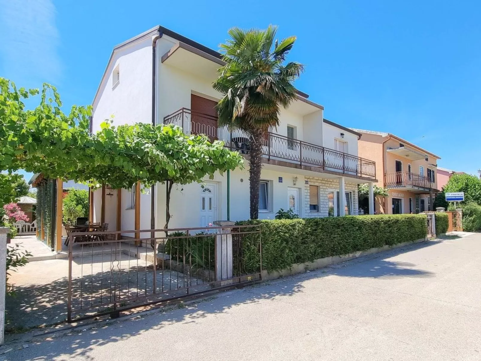 Bosko - Wohnung 250m vom Meer entfernt für 4 Personen-Buiten