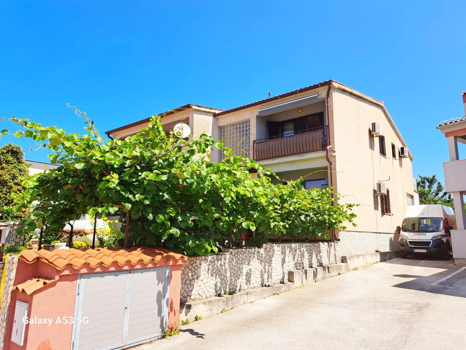 "Apartment Kate" mit Terrasse-Binnen