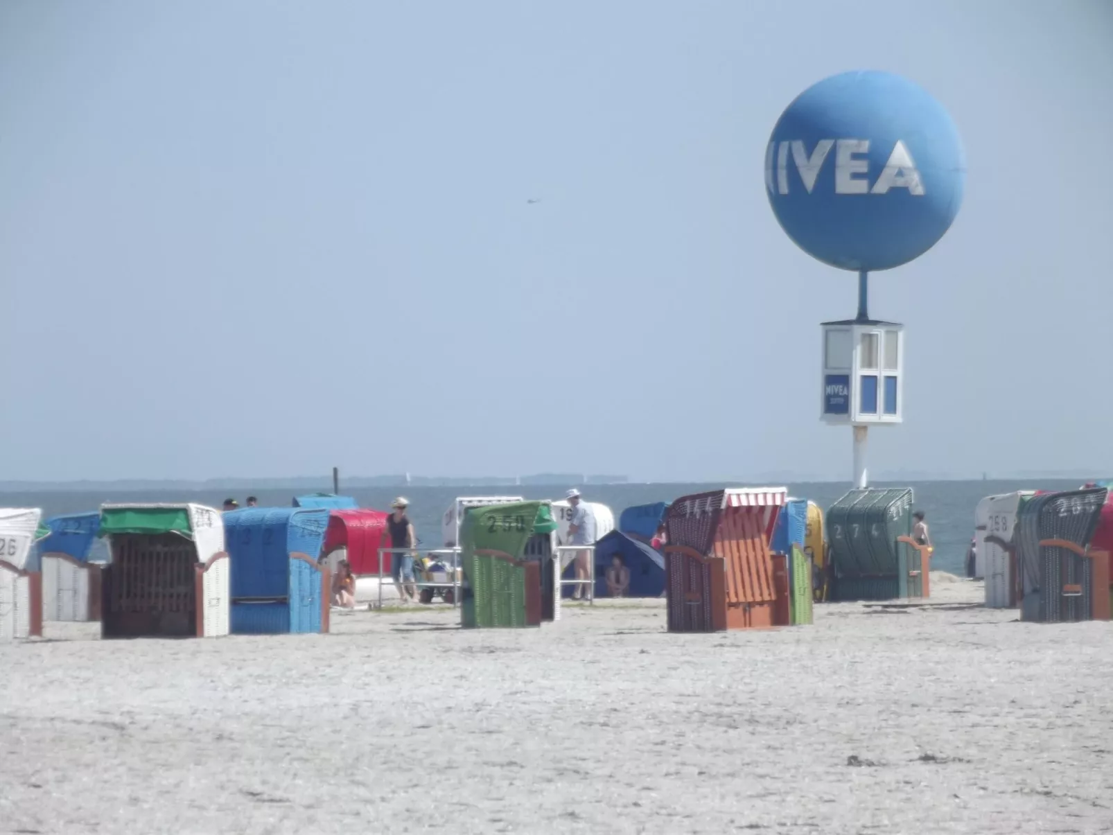 Mit Garten und Terrasse-Binnen